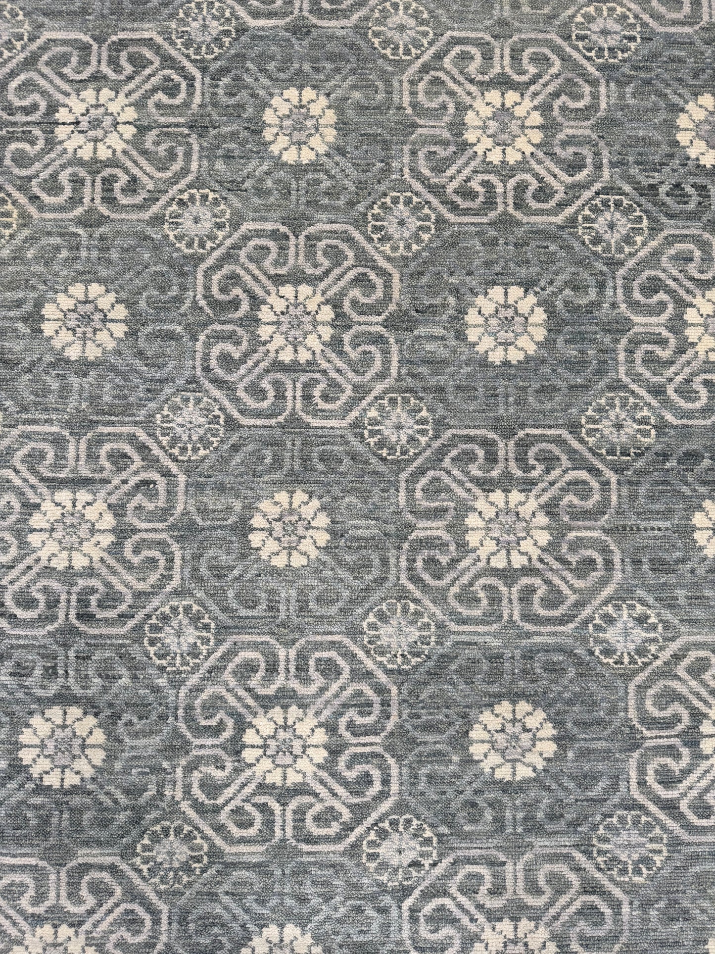 Artisan Samara Grey Transitional Knotted Rug