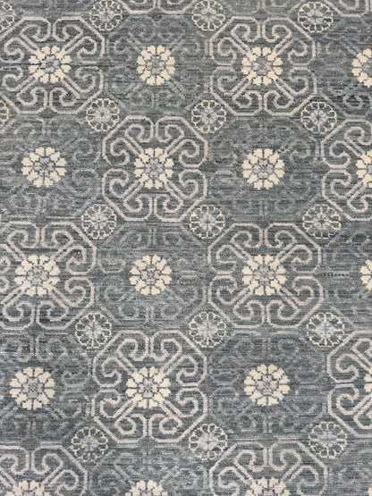 Artisan Samara Grey Transitional Knotted Rug