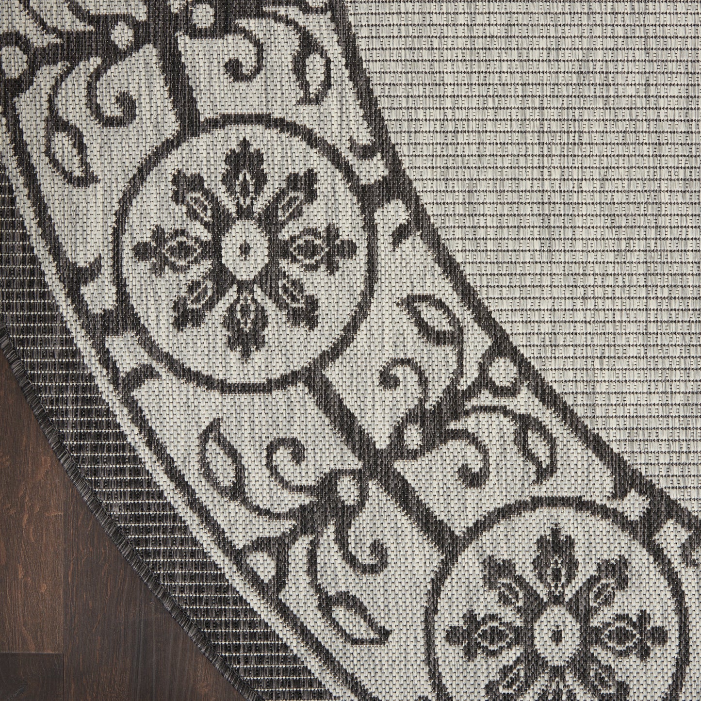 Nourison Home Country Side  Ivory Charcoal  Transitional