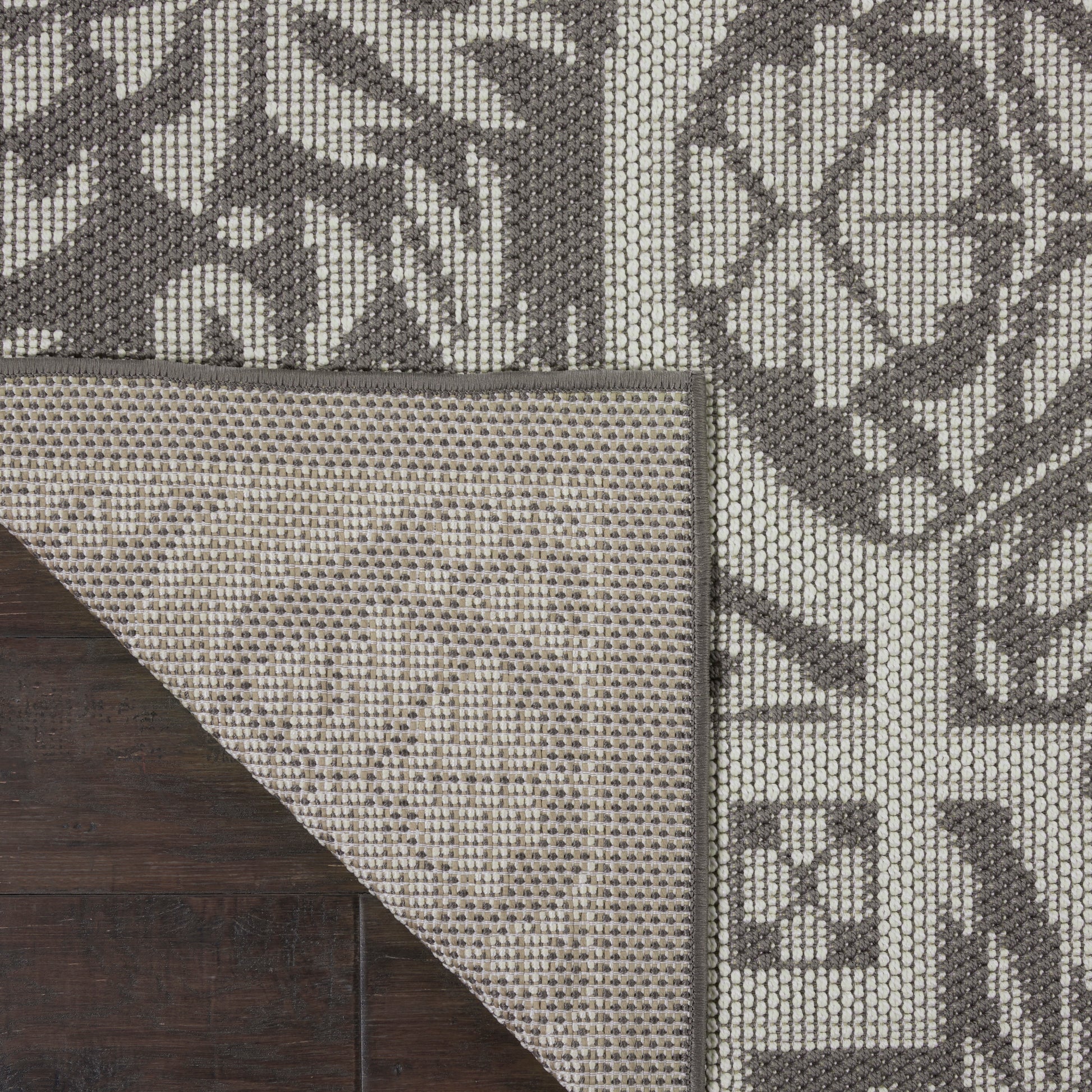 Nourison Home Aruba  Ivory Grey  Transitional