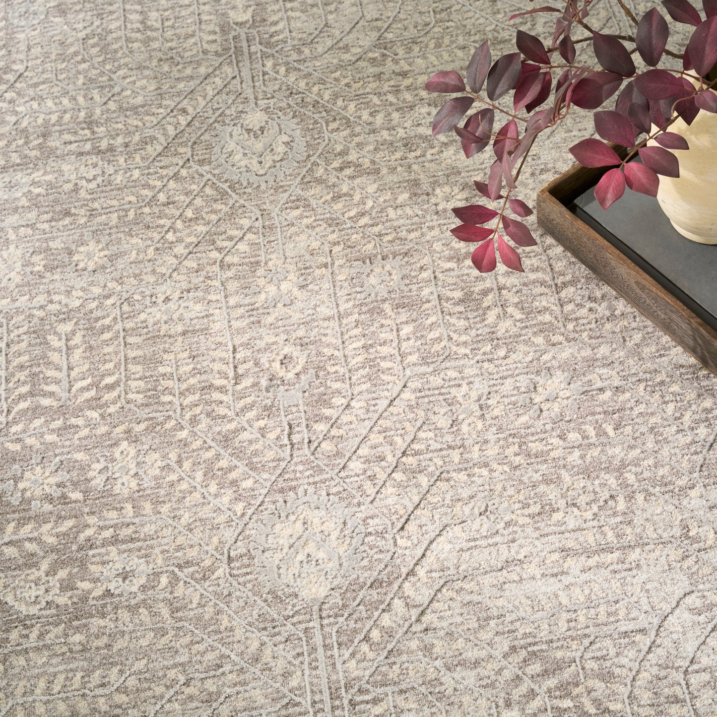 Nourison Home Sultana  Beige  Traditional