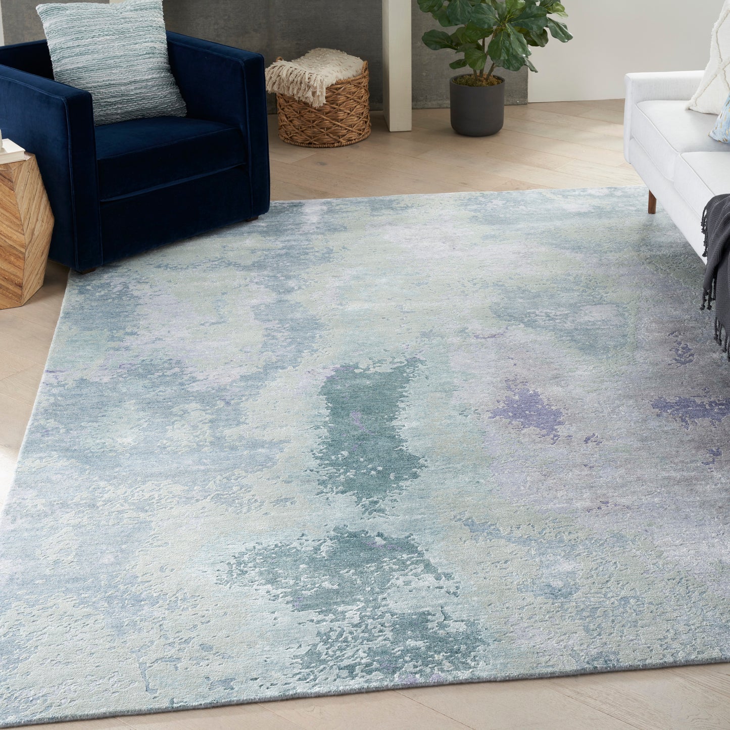 Nourison Home Silk Shadows  Blue Green  Contemporary