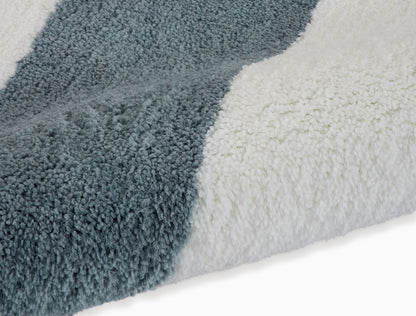 Calvin Klein Chicago Shag  White Grey  Contemporary