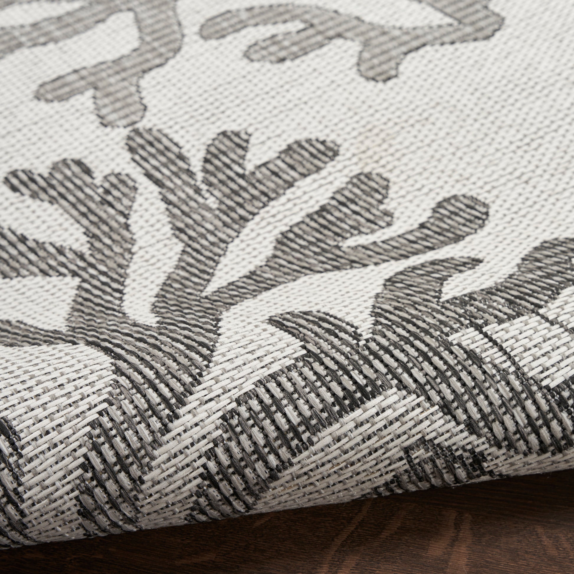 Nourison Home Garden Oasis  Grey  Contemporary