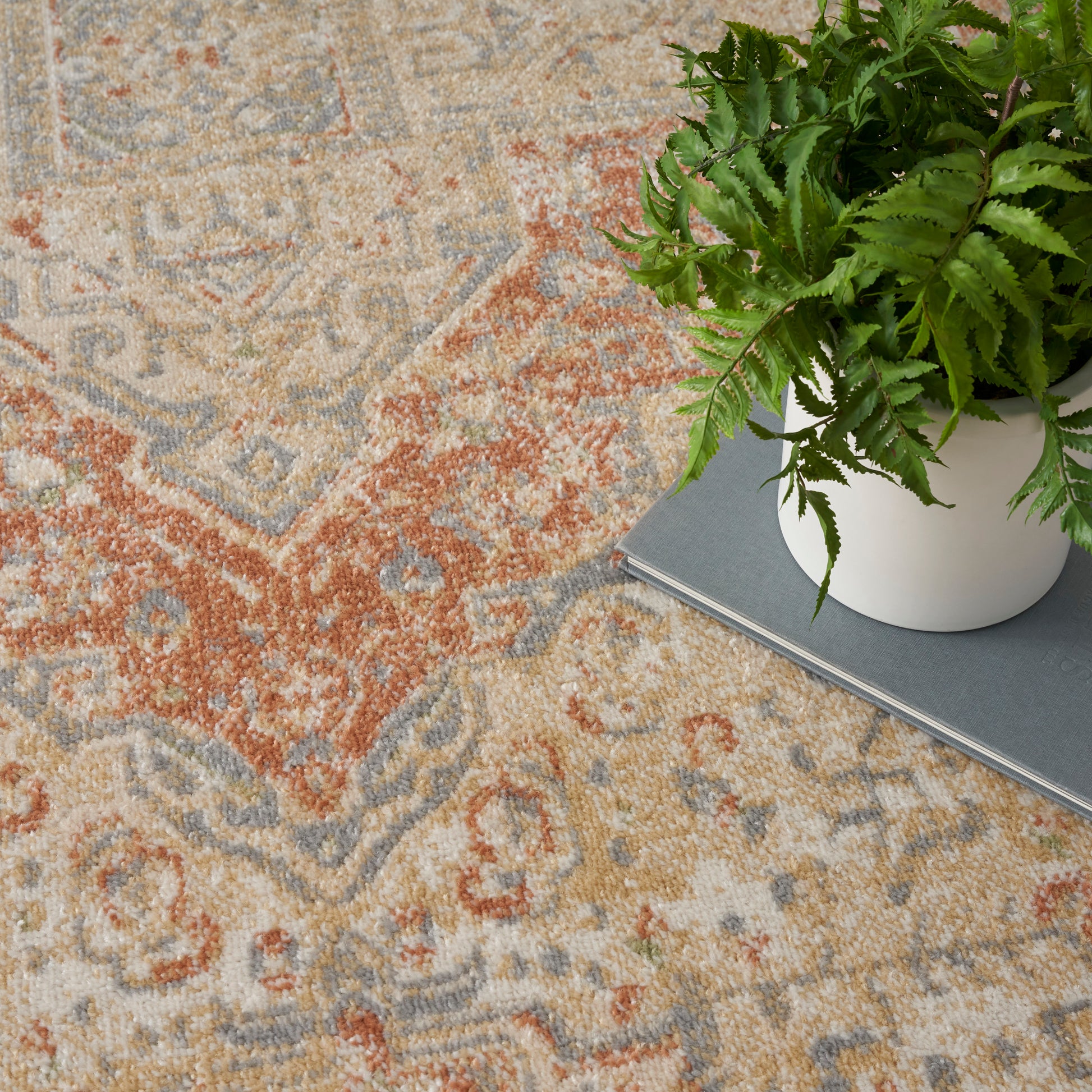 Nourison Home Nourison Essentials Persian  Beige Rust  Traditional
