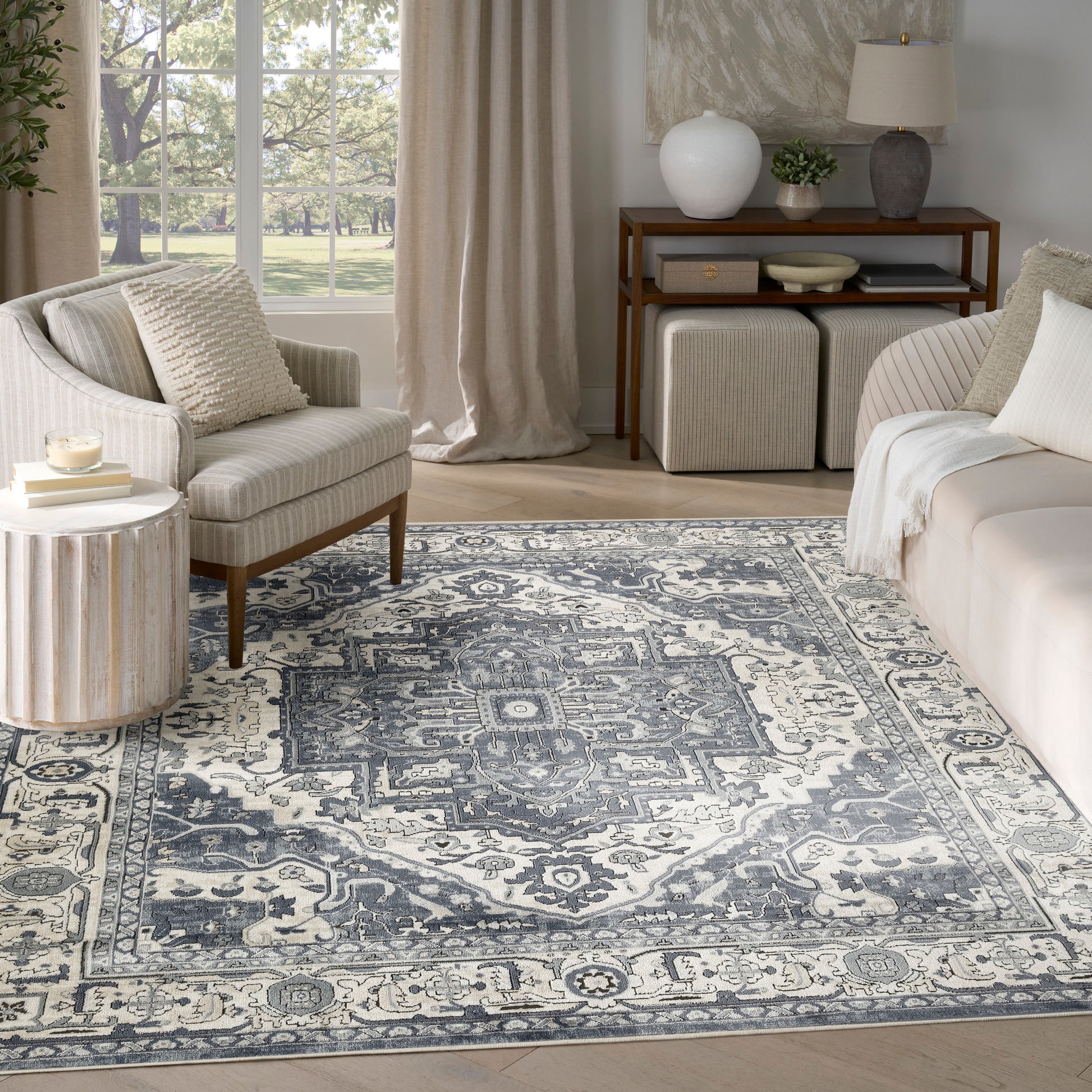 Nourison Home Quarry  Navy Ivory  Traditional