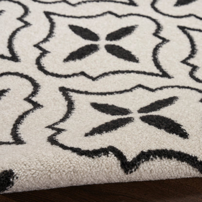 Nourison Home Nourison Essentials  Ivory Black  Contemporary