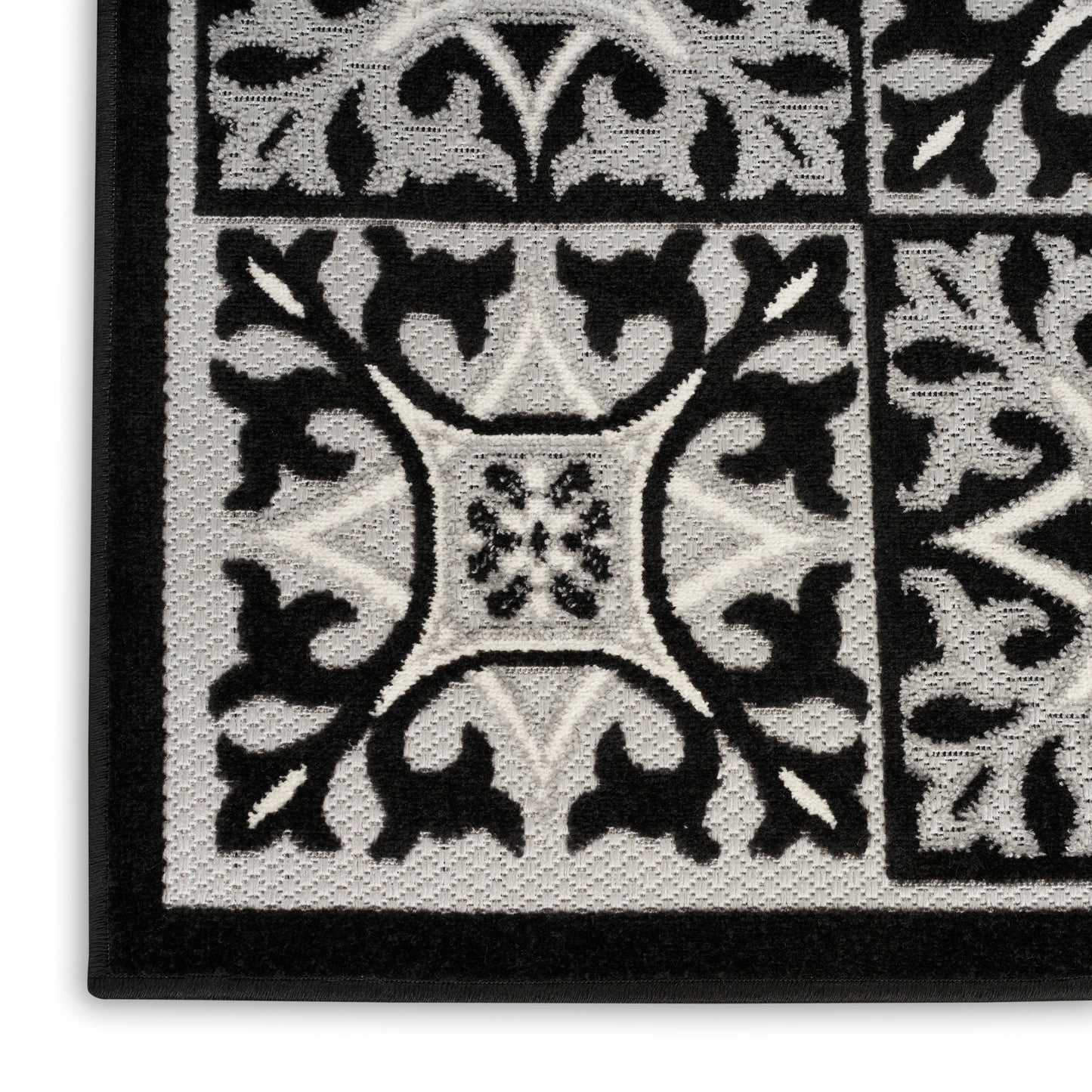Nourison Home Aloha  Black White  Contemporary