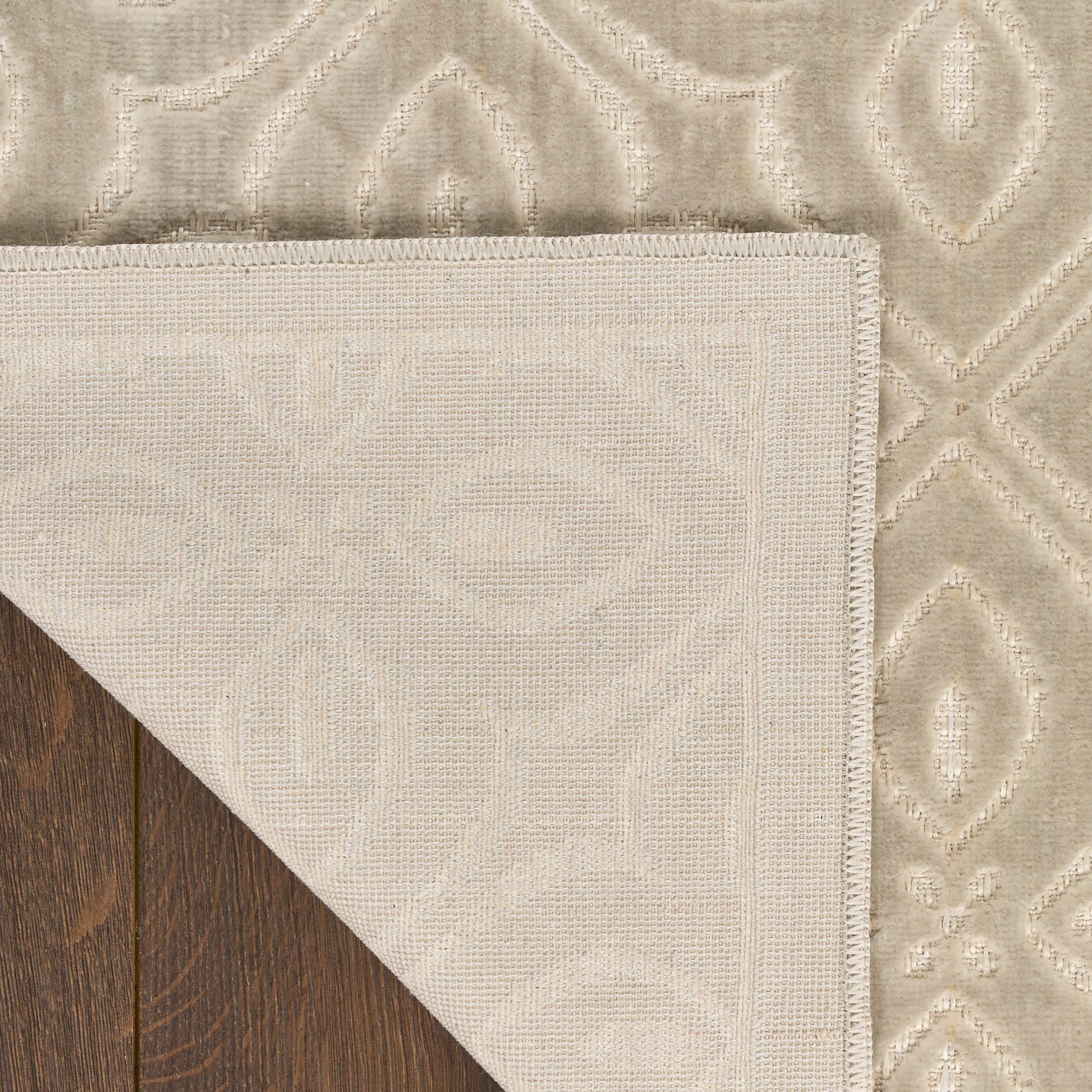 Nourison Home Washable Charm  Silver Ivory  Contemporary