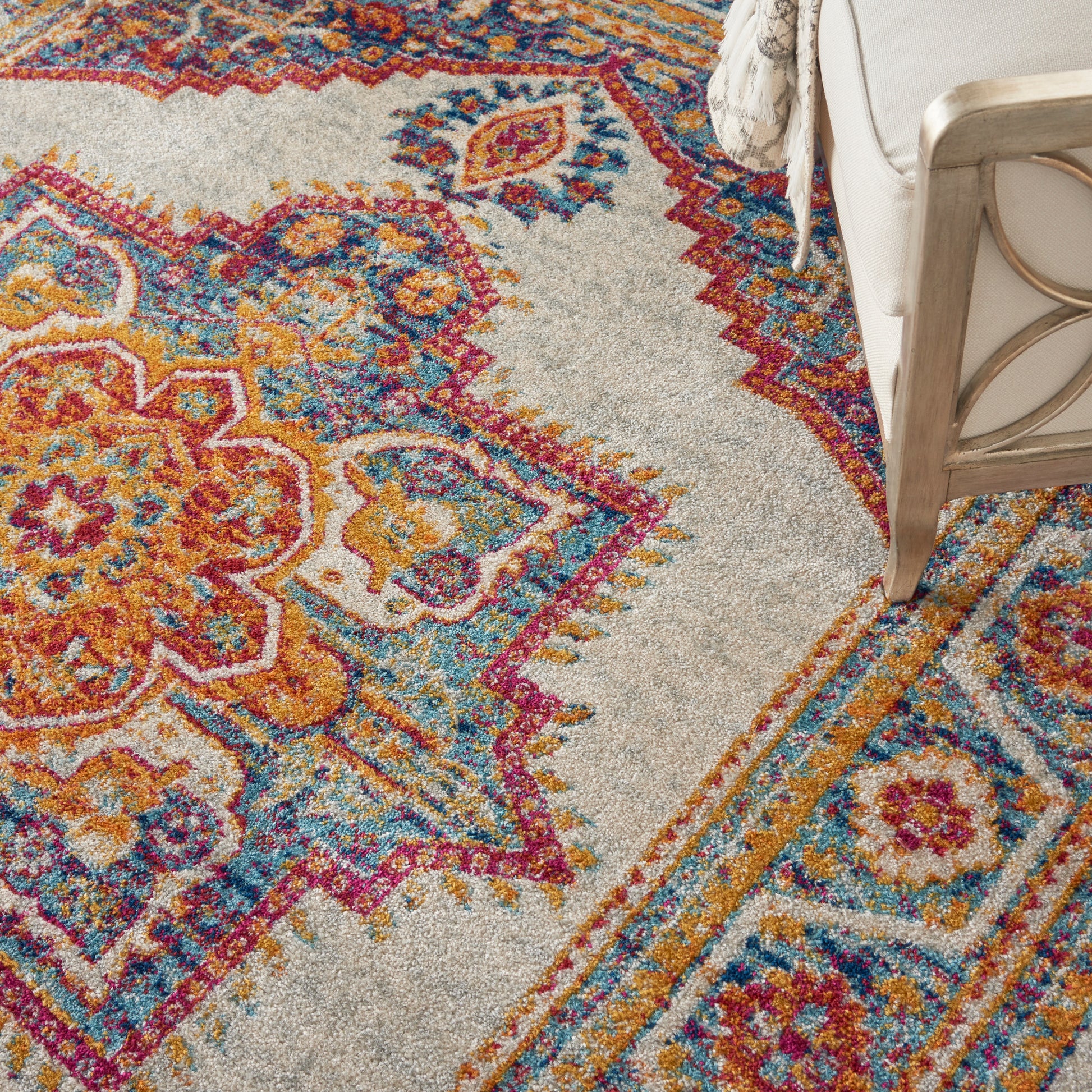 Nourison Home Persian Vintage  Ivory Multi  
