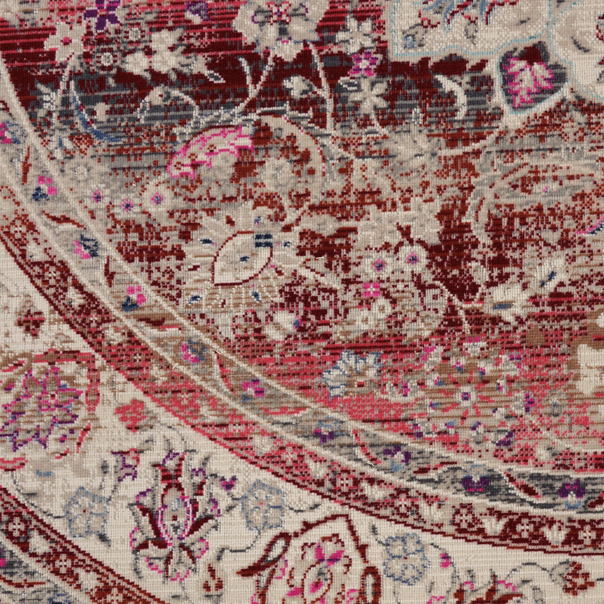 Nourison Home Vintage Kashan  Red  Traditional