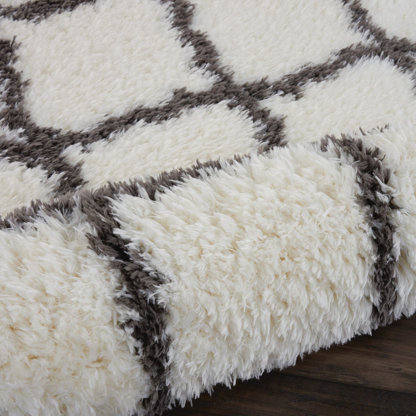 Nourison Home Luxe Shag  Ivory Charcoal  Contemporary