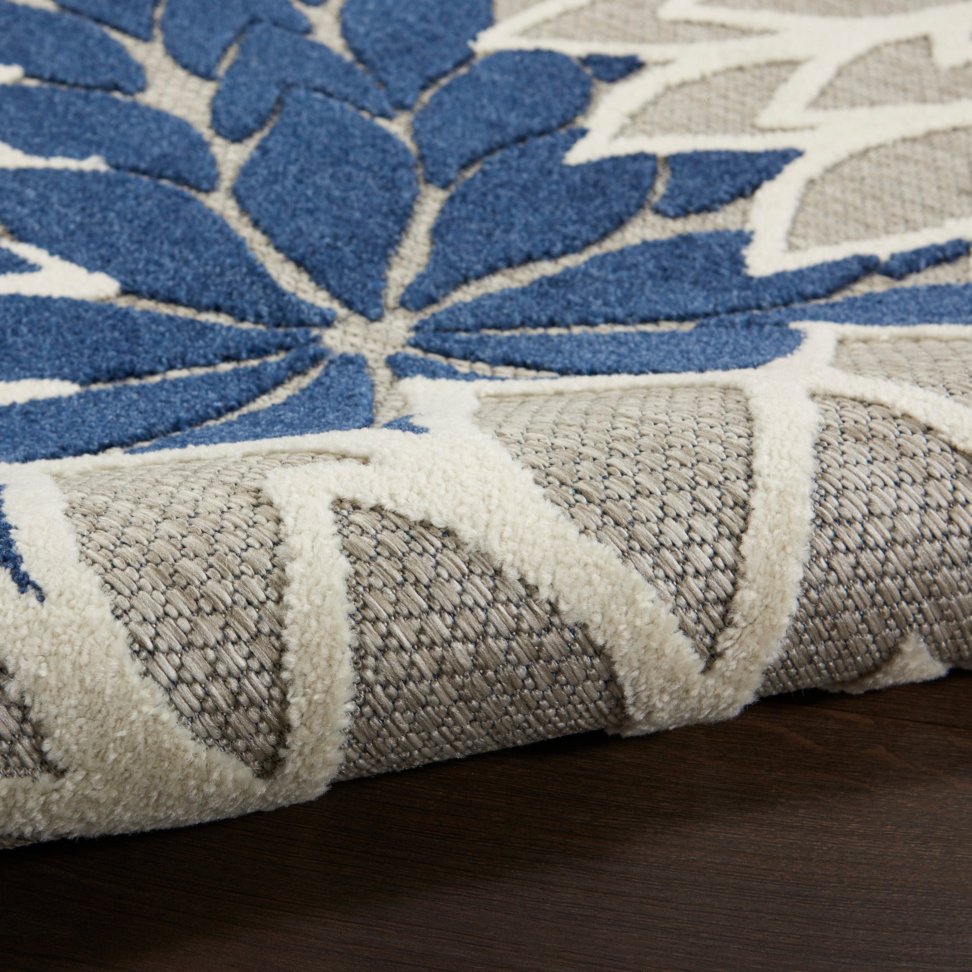 Nourison Home Aloha  Ivory Navy  Contemporary