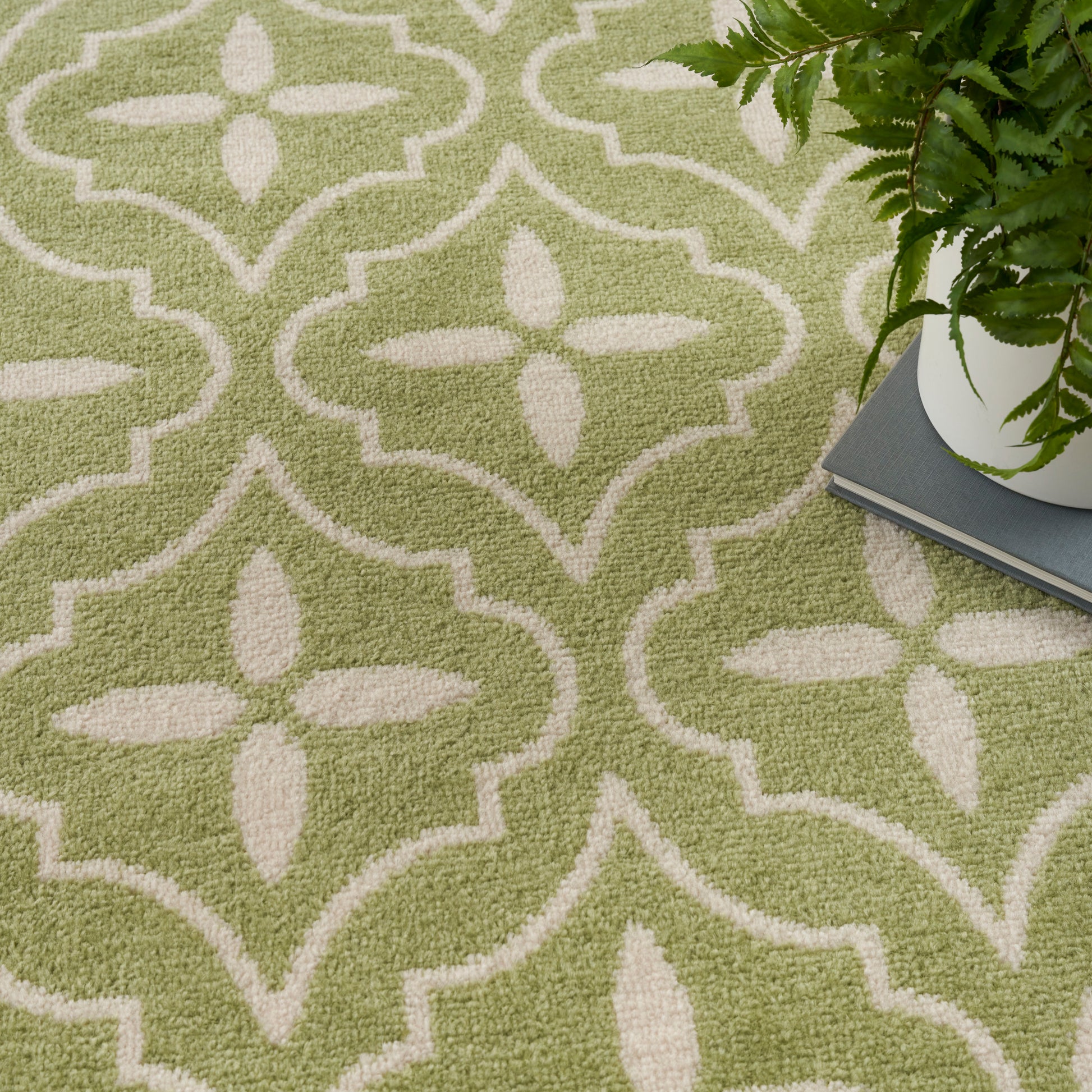 Nourison Home Nourison Essentials  Green Ivory  Contemporary