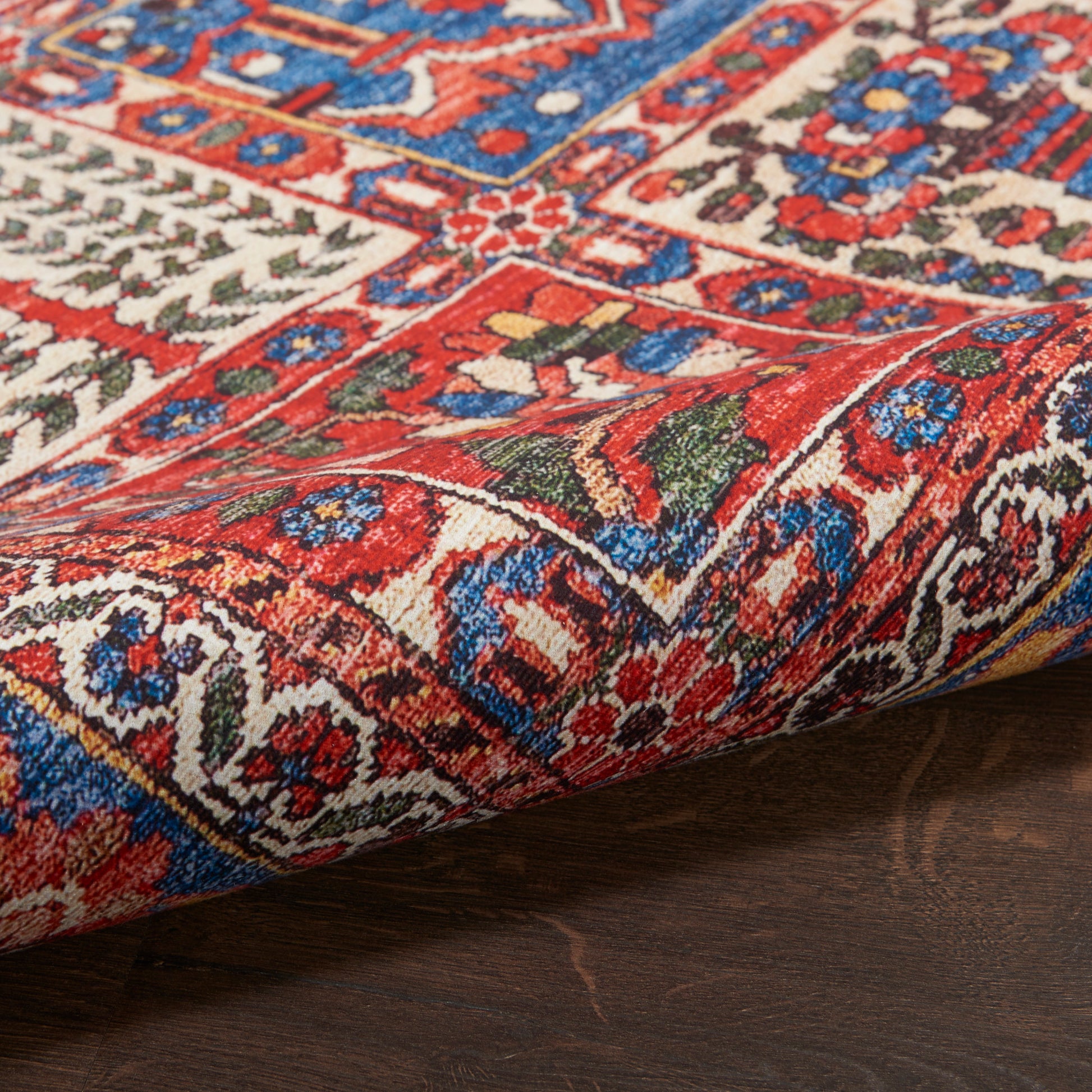 Nourison Home Fulton  Red  Traditional