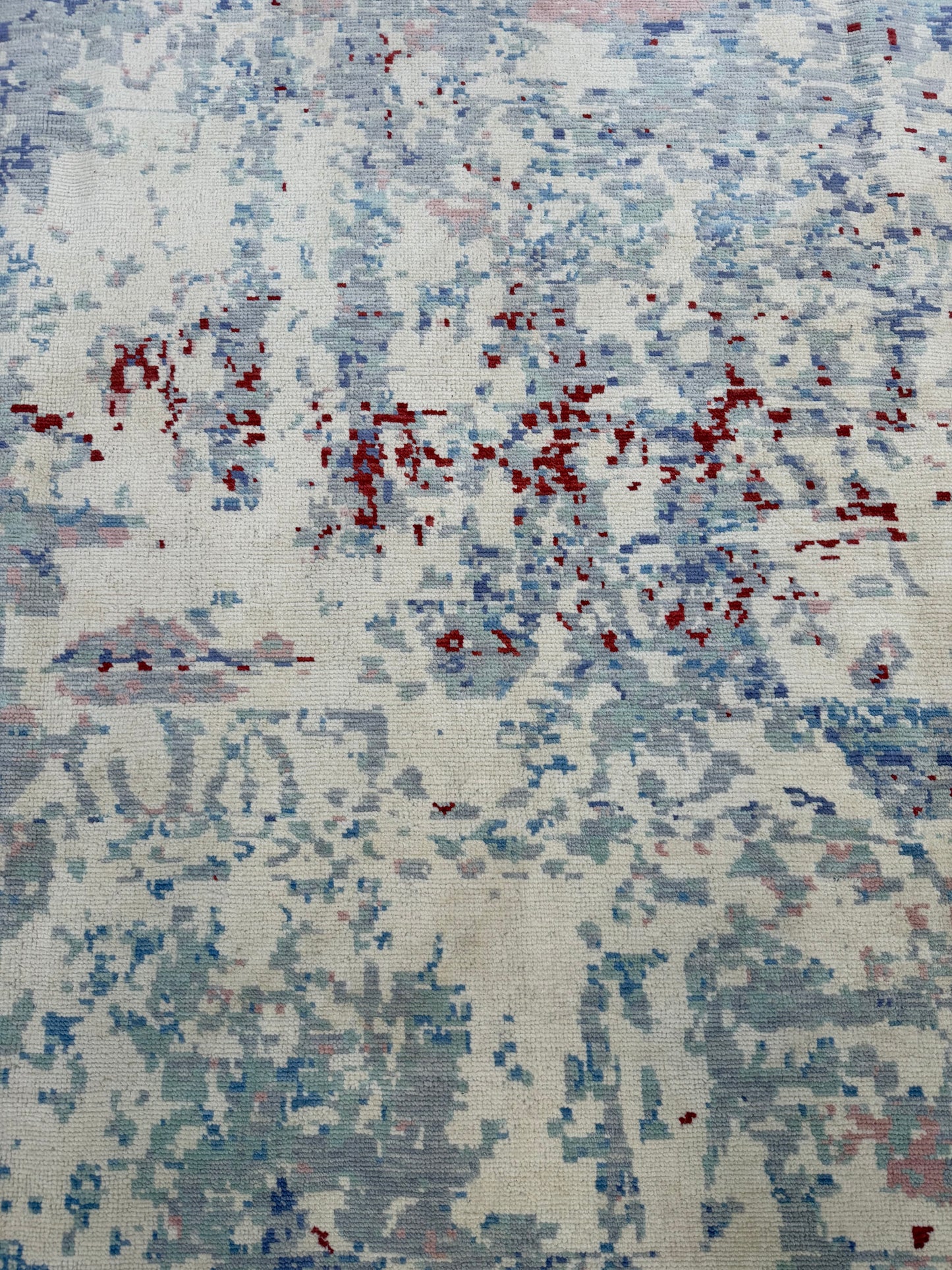 Artisan Samara Ivory Grey Transitional Knotted Rug