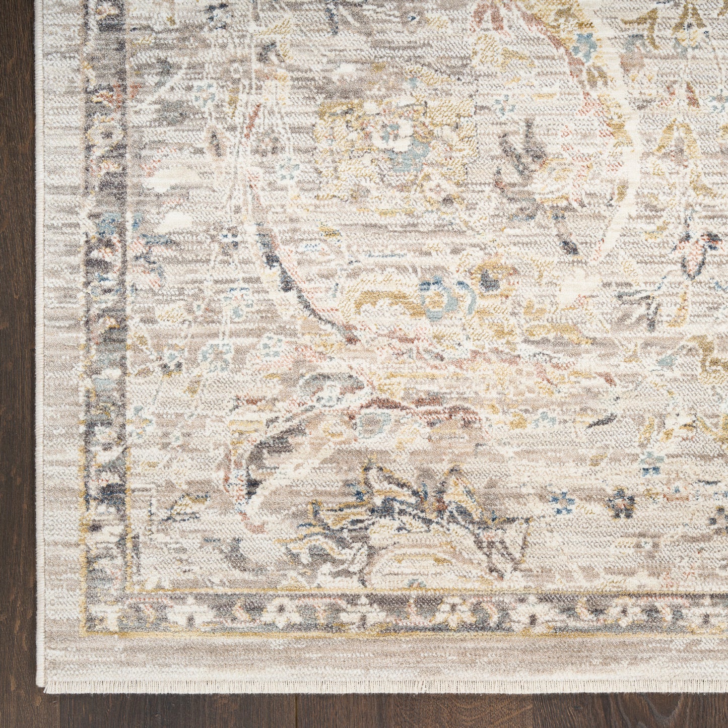 Nourison Home Antique Fusion  Light Grey  Traditional