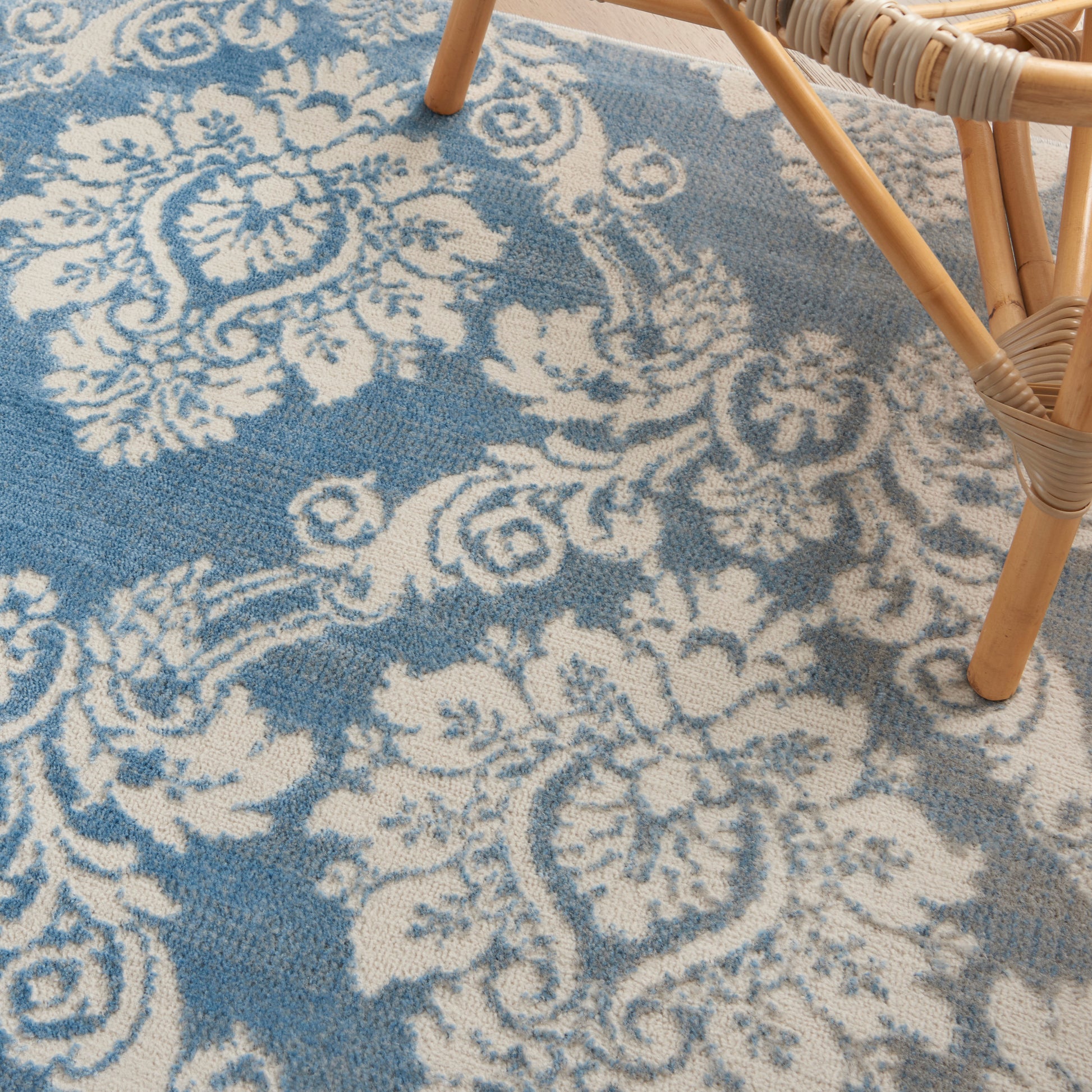 Nourison Home Elation  Ivory Blue  Traditional