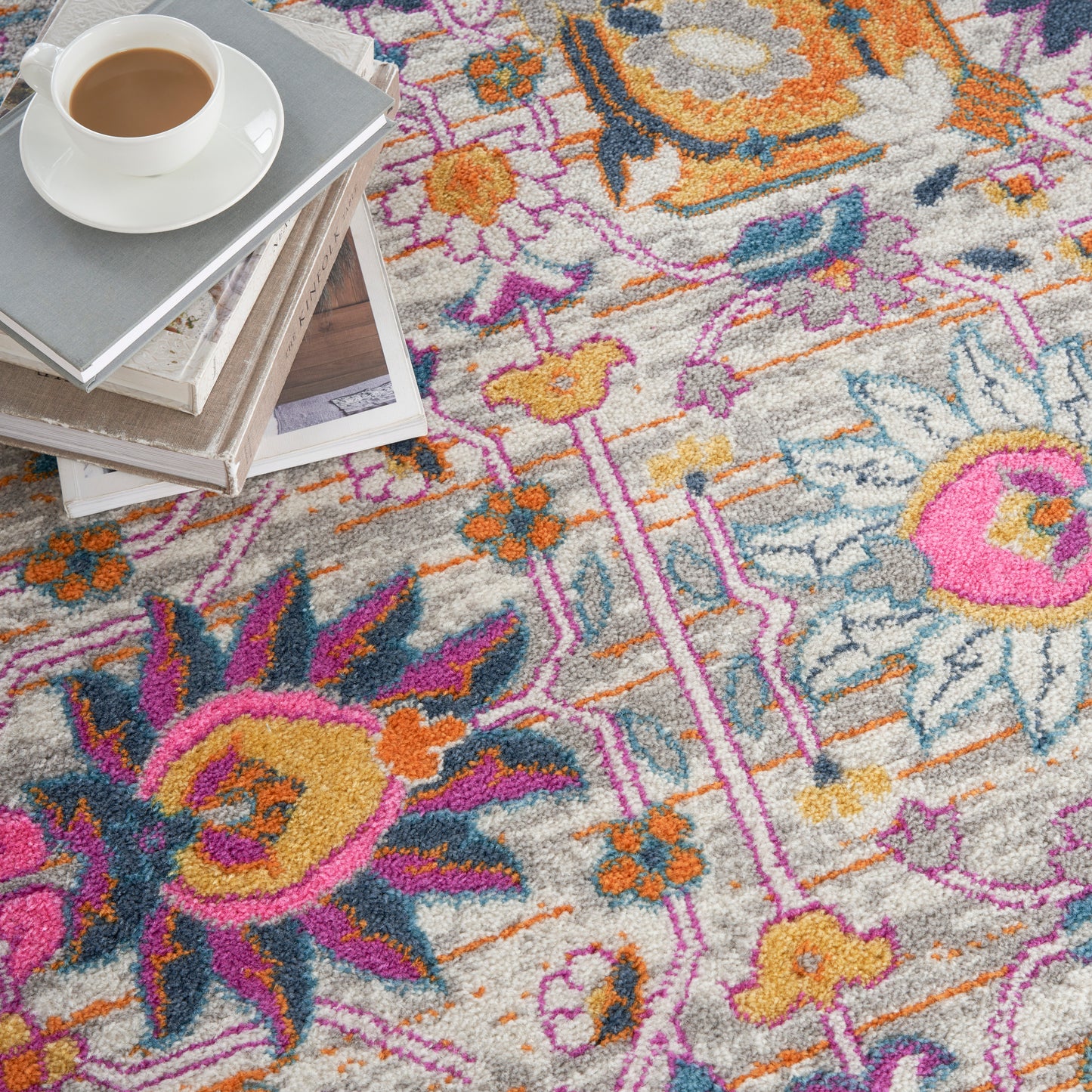 Nourison Home Passion  Silver  Transitional