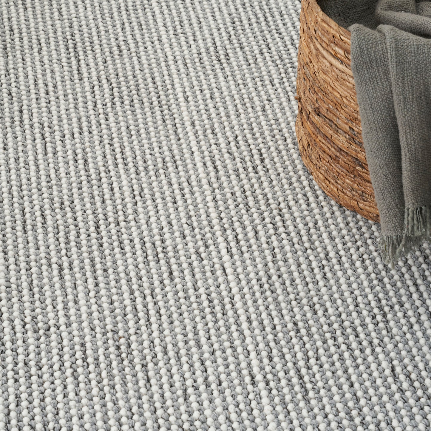 Nourison Home Natural Texture  Ivory Grey  Contemporary
