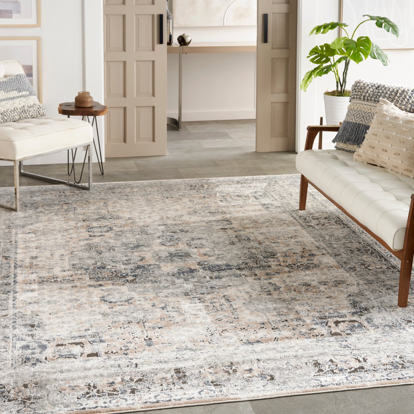 Nourison Home Quarry  Grey Ivory  Transitional