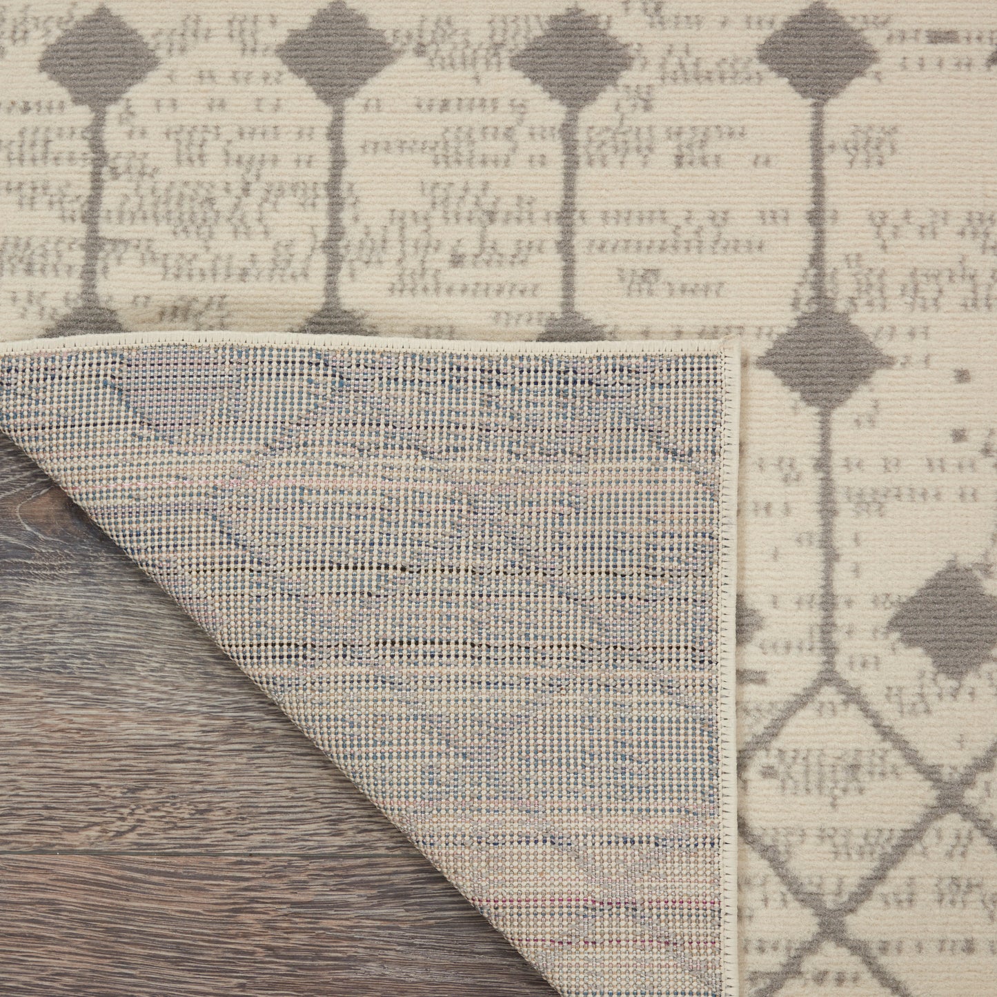 Nourison Home Grafix  Ivory Grey  Transitional