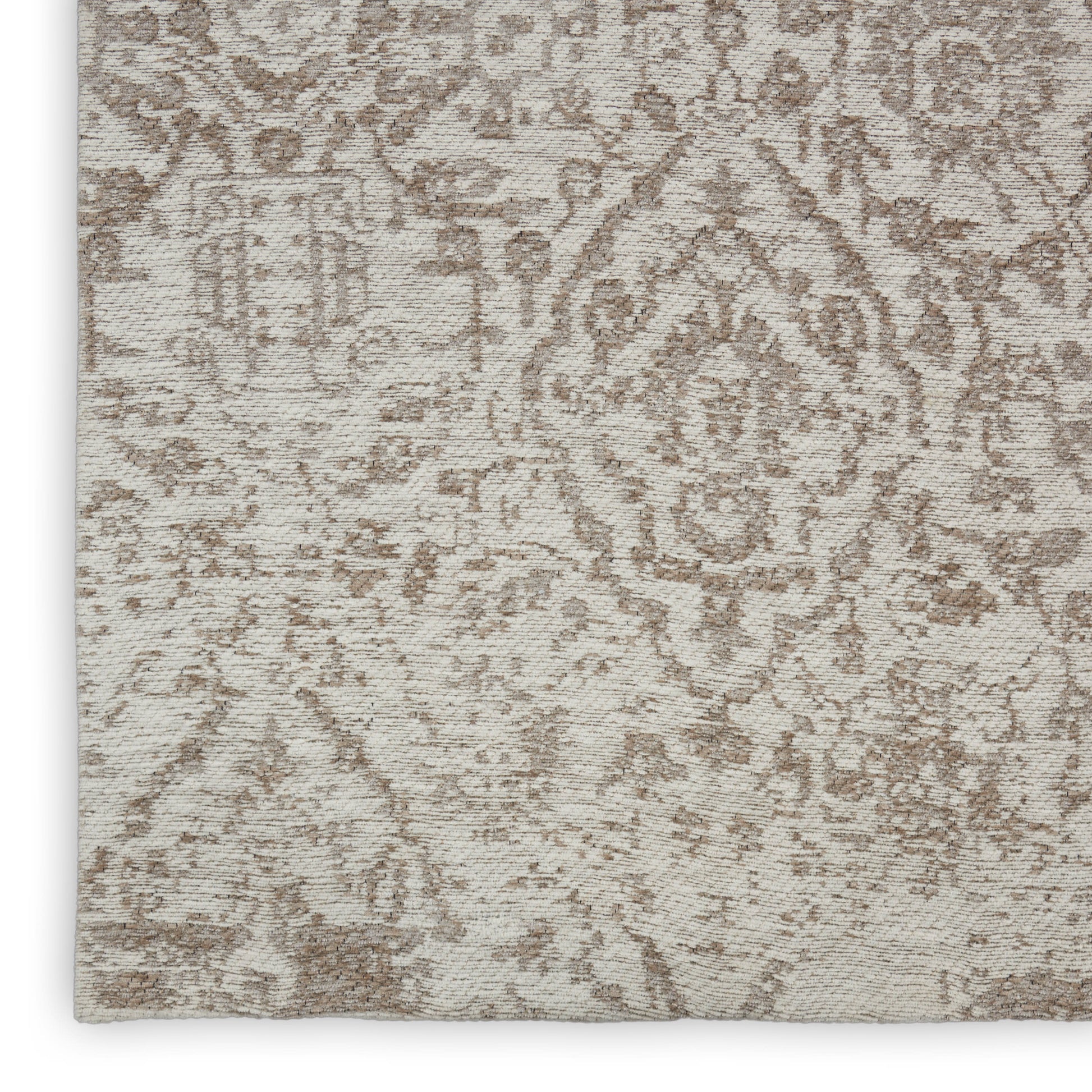 Nourison Home Damask  Ivory  Transitional