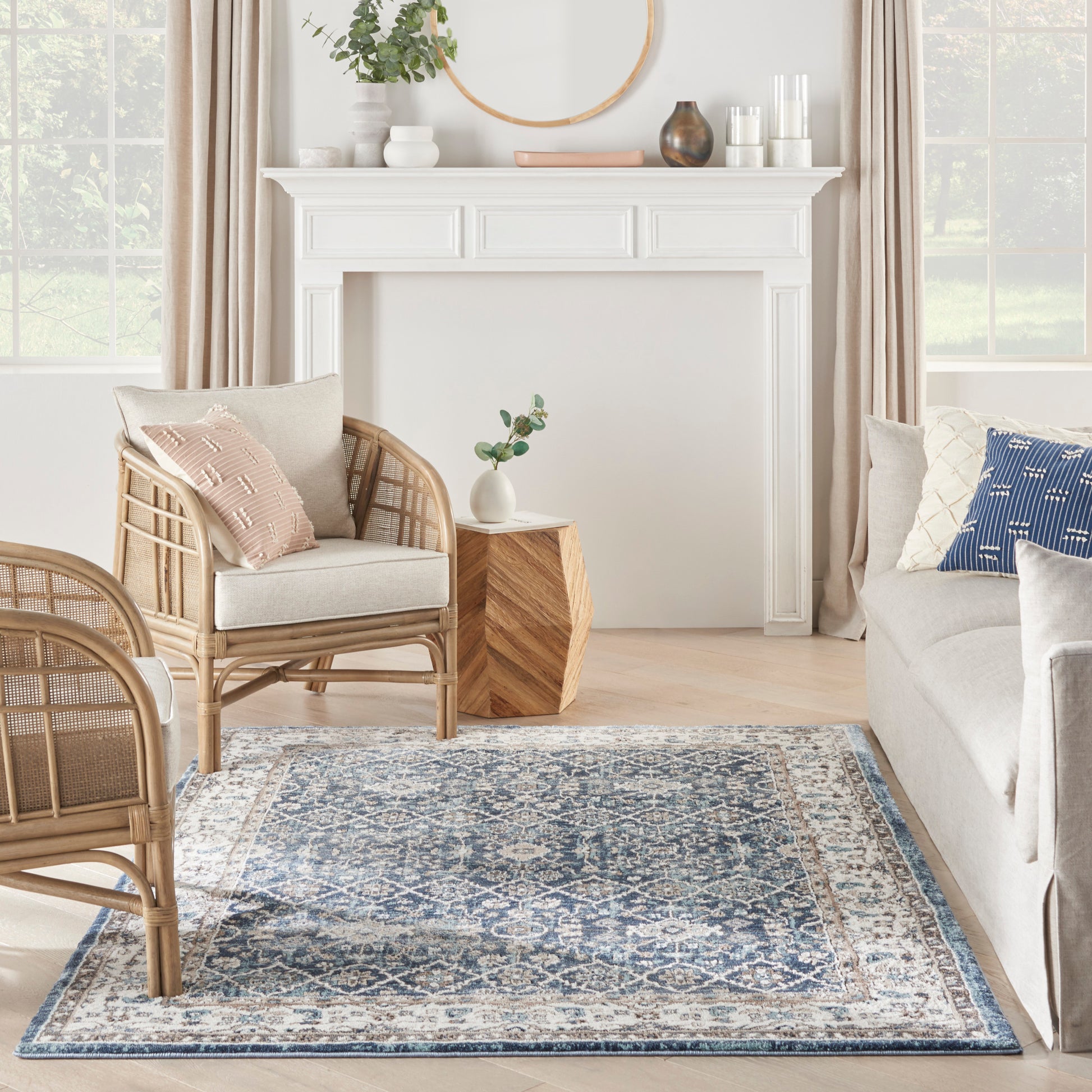 Nourison Home American Manor  Blue Ivory  Traditional