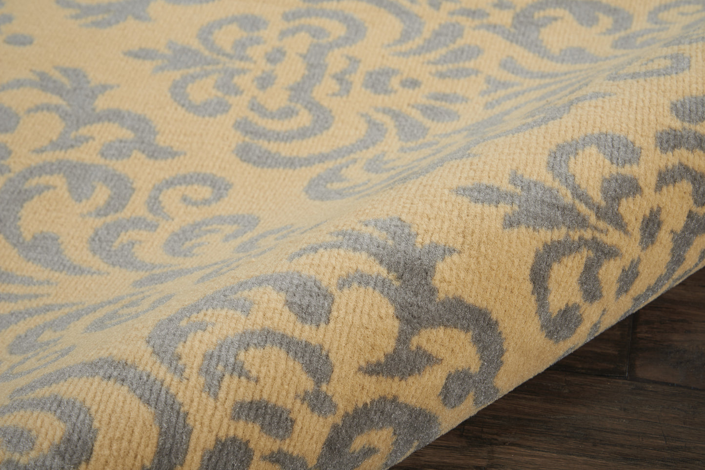 Nourison Home Grafix  Cream  Transitional