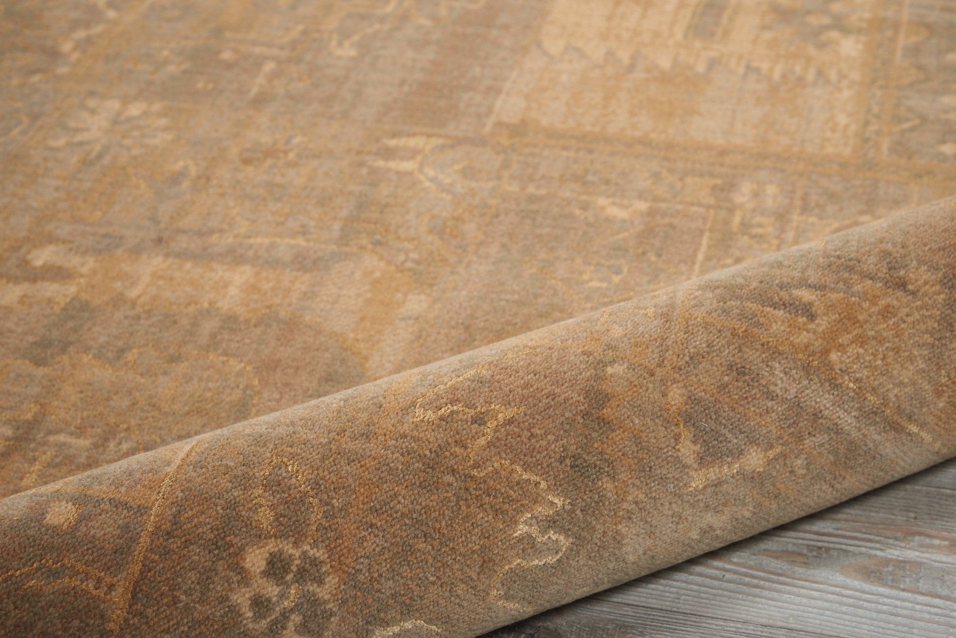 Nourison Home Silken Allure  Multicolor  