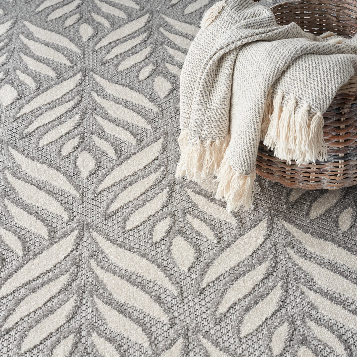 Nourison Home Aloha  Grey  Contemporary