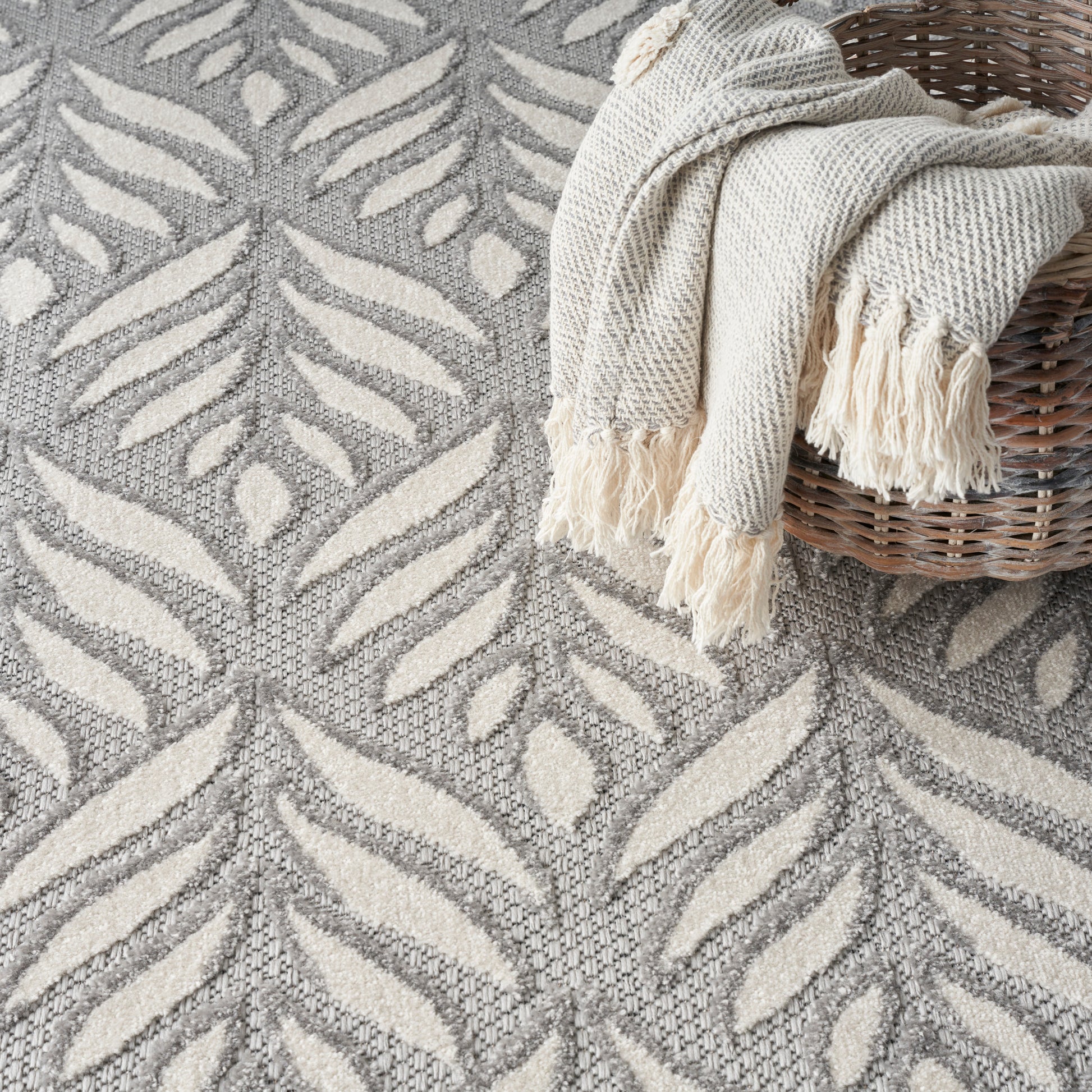 Nourison Home Aloha  Grey  Contemporary