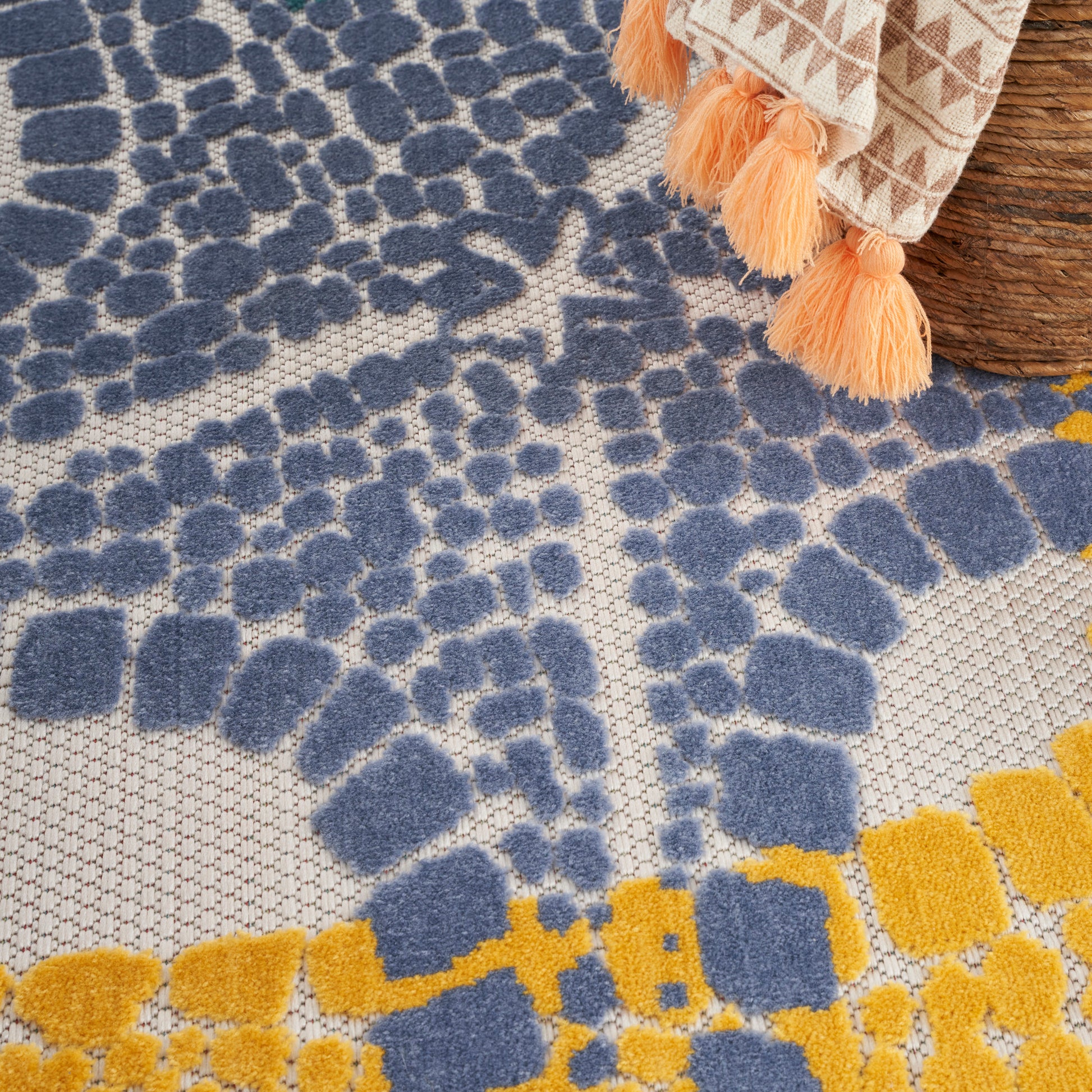 Nourison Home Aloha  Multicolor  Contemporary