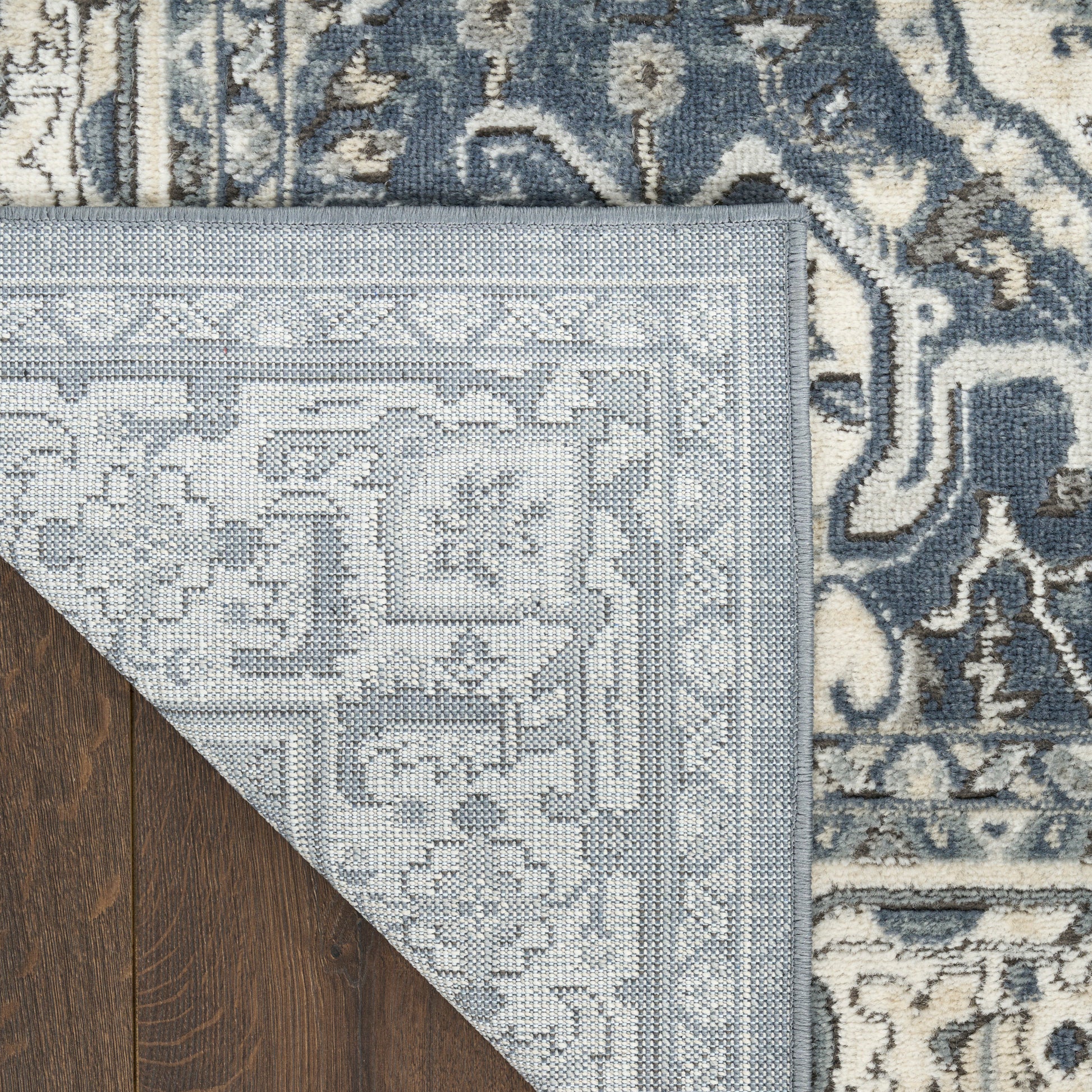 Nourison Home Quarry  Navy Ivory  Traditional