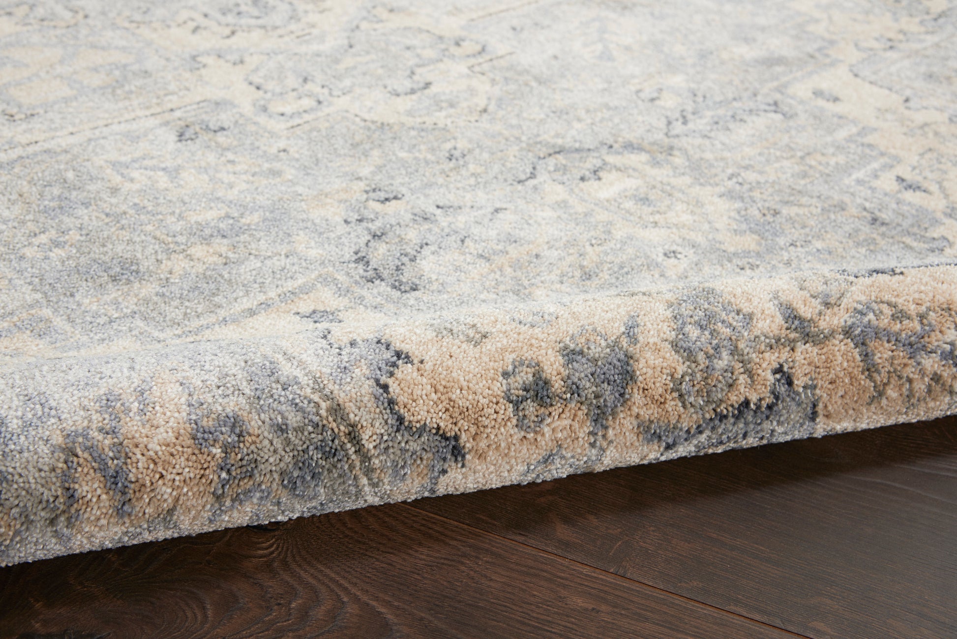 Nourison Home Moroccan Celebration  Silver  Traditional