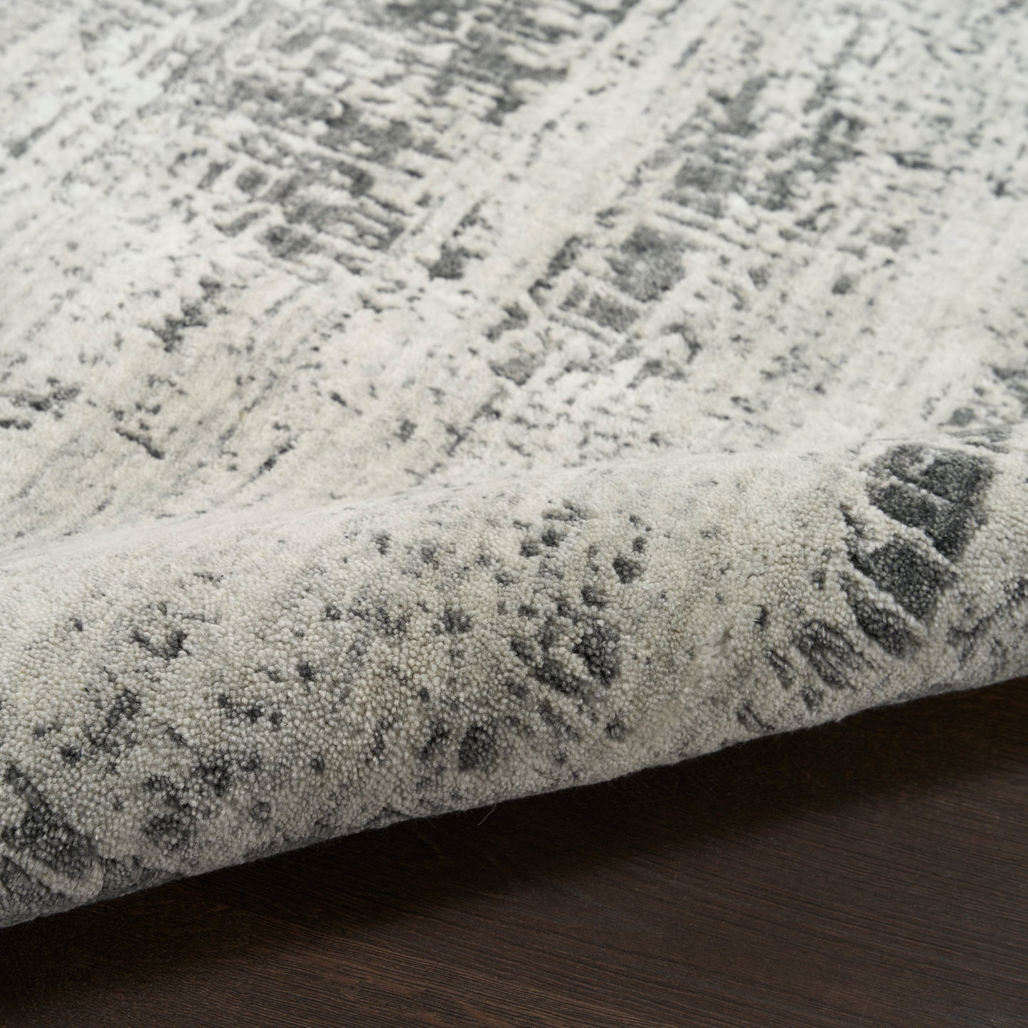 Nourison Home Harmony  Ivory Charcoal  Contemporary