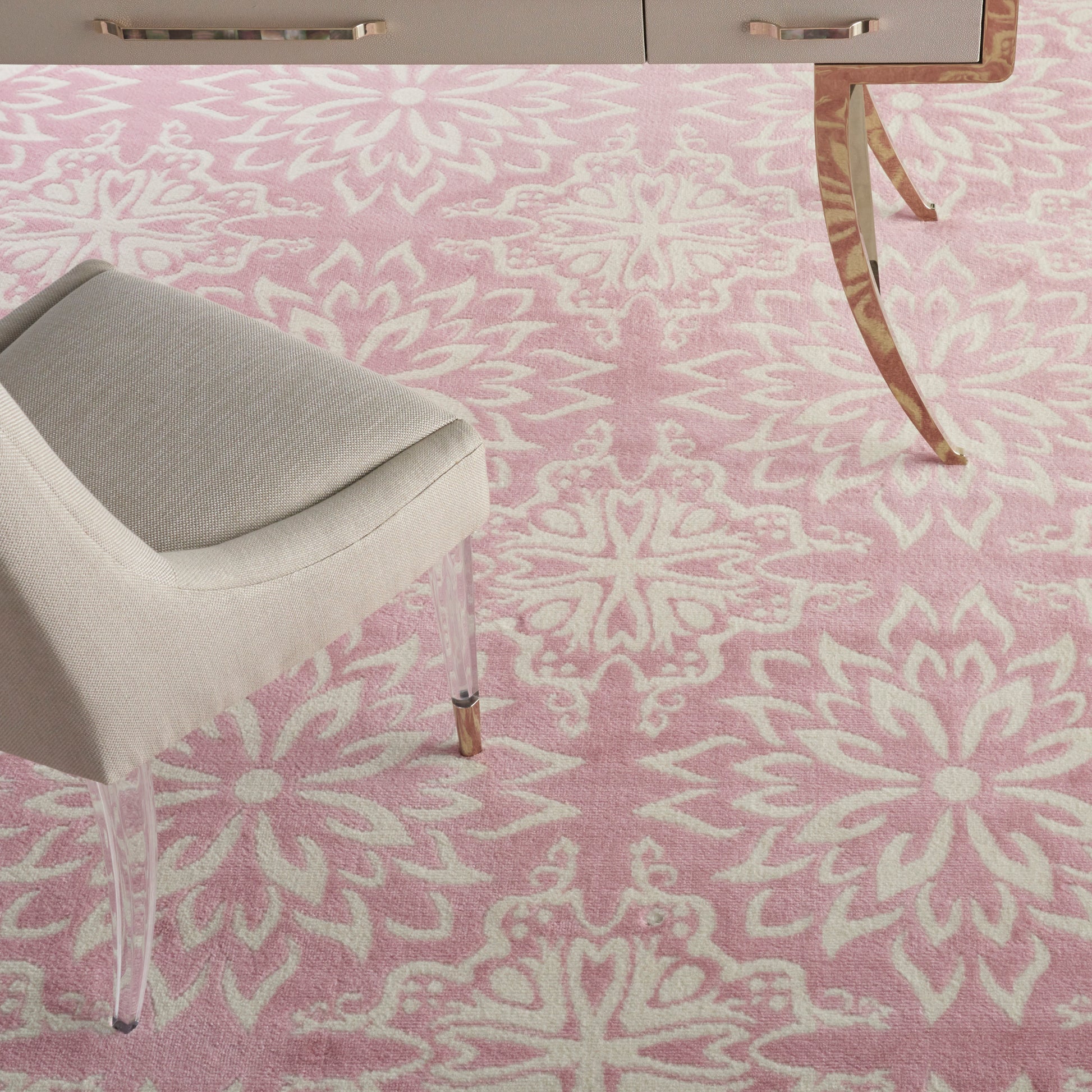 Nourison Home Jubilant  Ivory Pink  Transitional