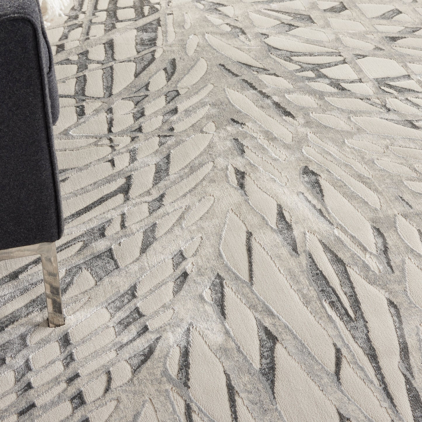 Nourison Home Rustic Textures  Ivory Grey  Contemporary