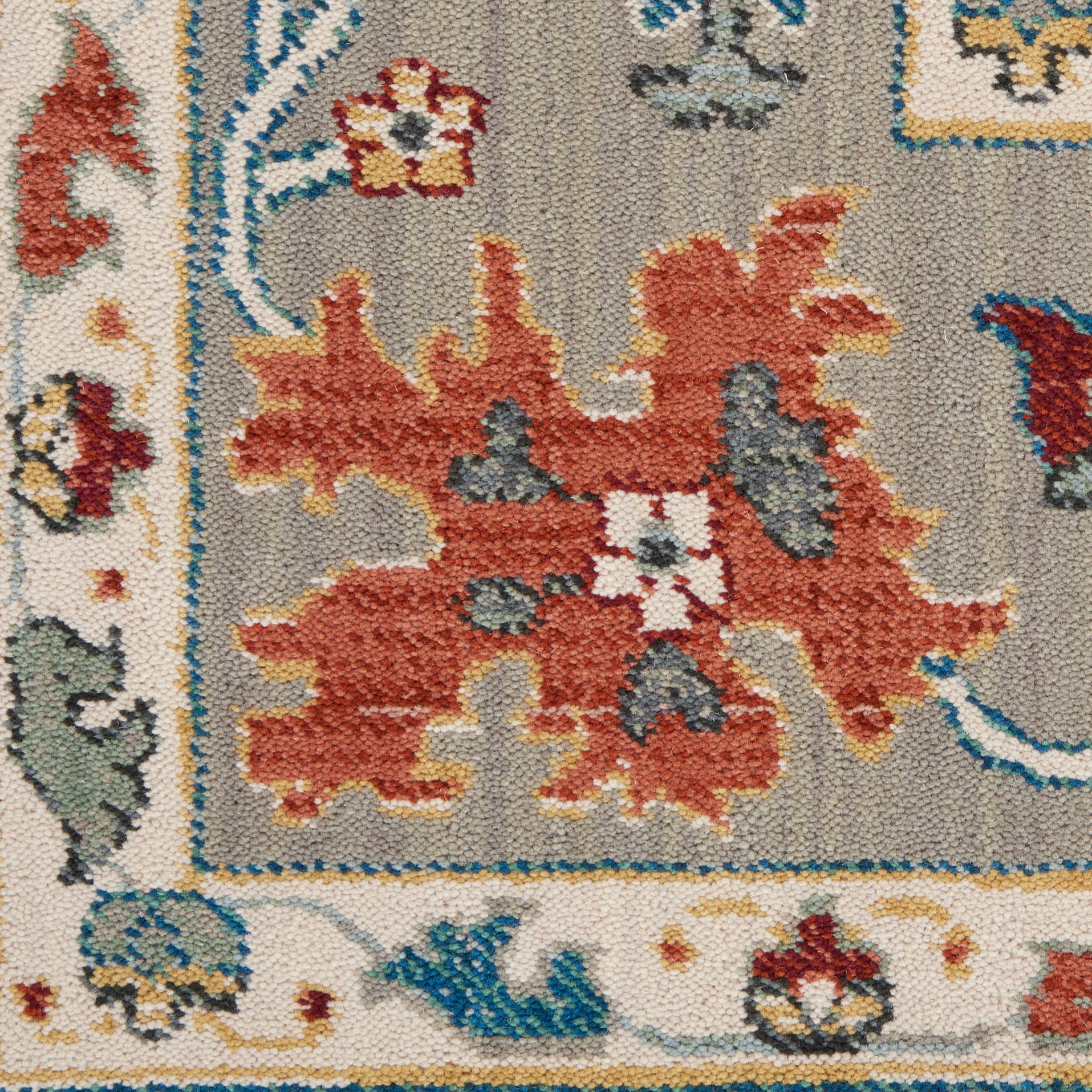 Nourison Home Parisa  Grey  Traditional