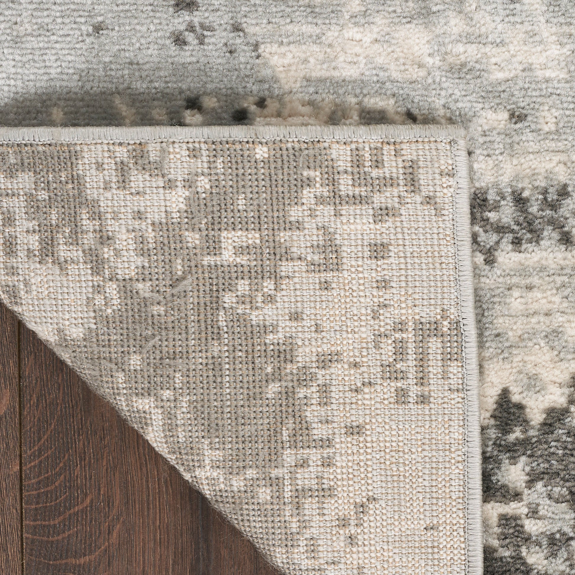 Nourison Home Serenity Home  Ivory Grey  Contemporary