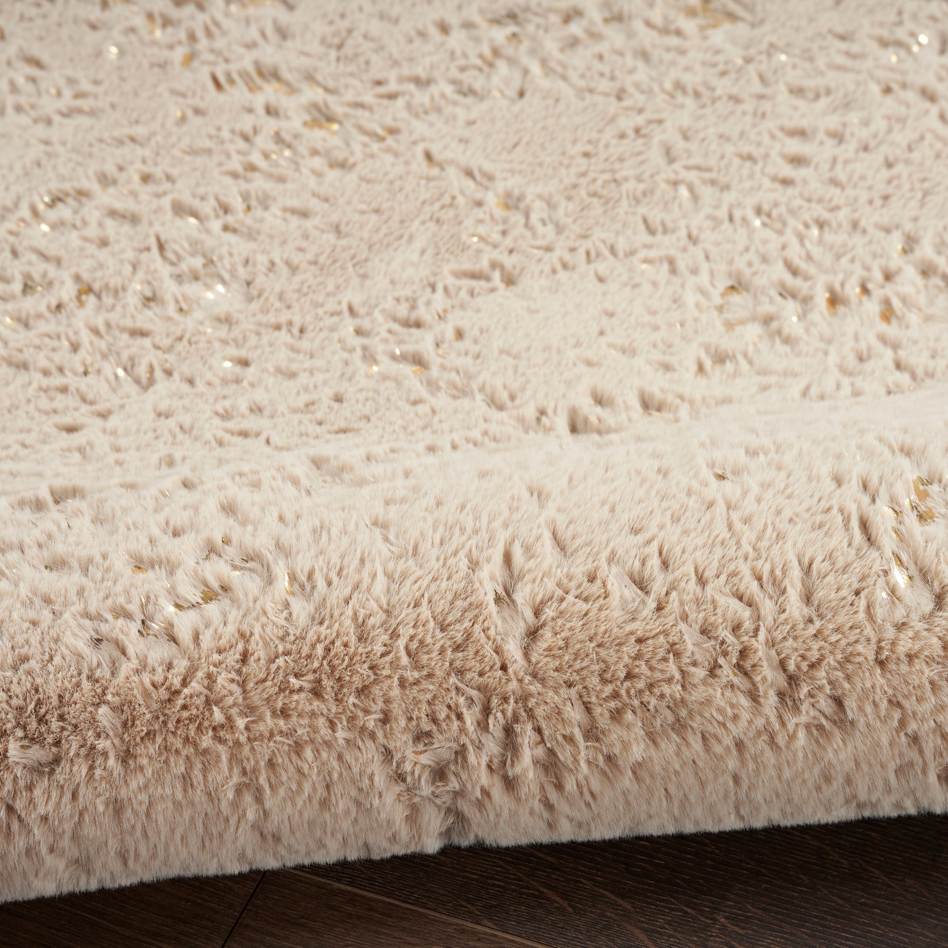 Nourison Home Cozy Shimmer  Beige Gold  Contemporary