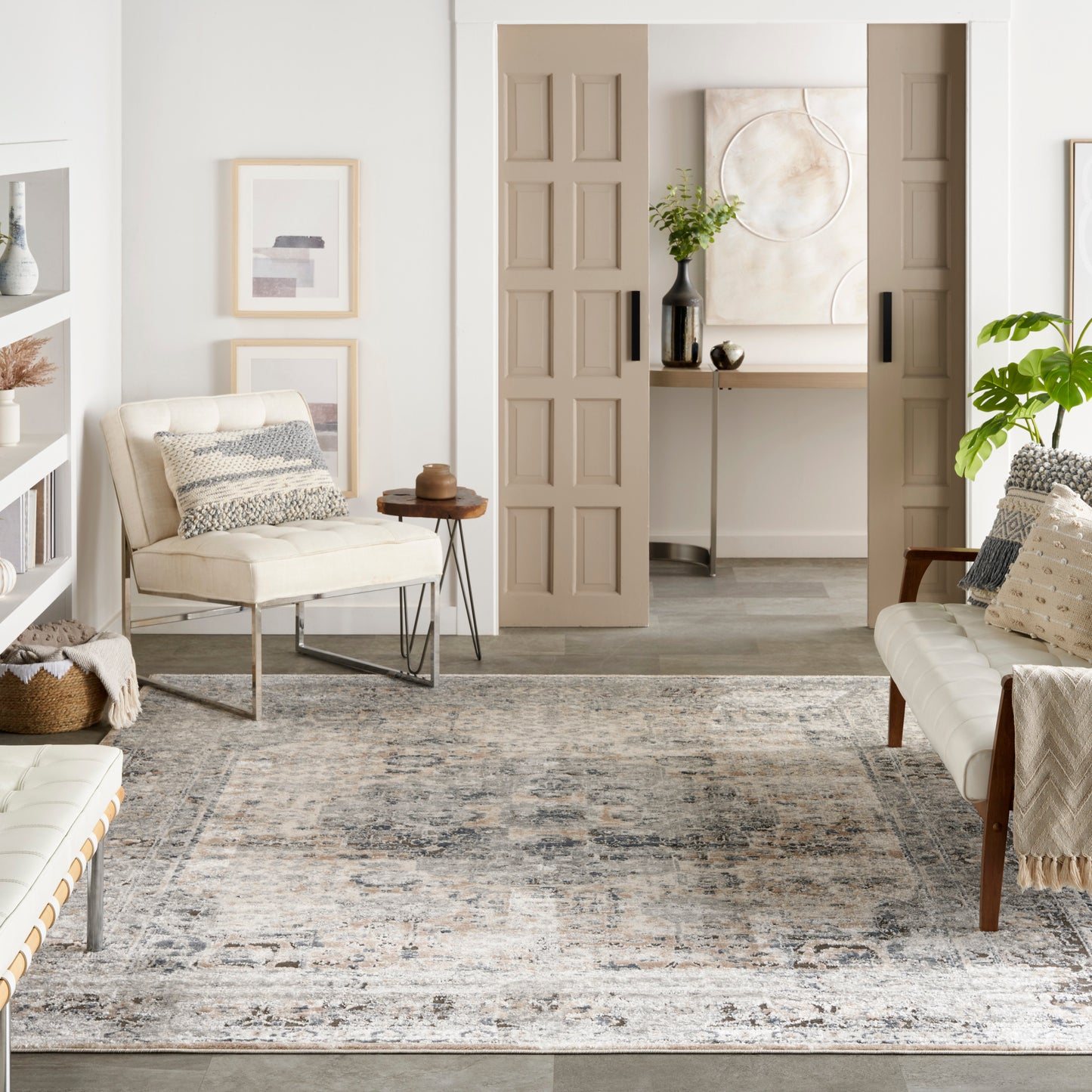 Nourison Home Quarry  Grey Ivory  Transitional