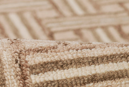 Erin Gates Abbot  Neutral  Contemporary