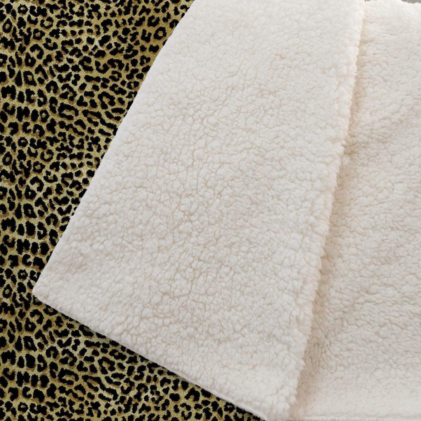 Dalyn Rugs Akina  Gold  Casual