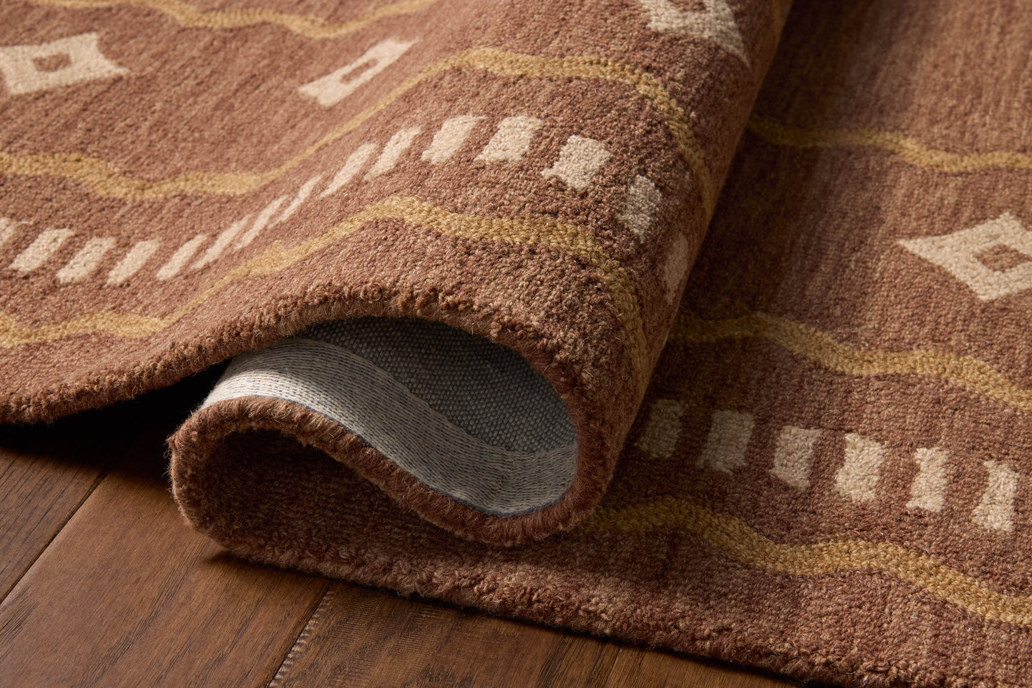 Chris Loves Julia x Loloi Alfie  Clay Spice Contemporary