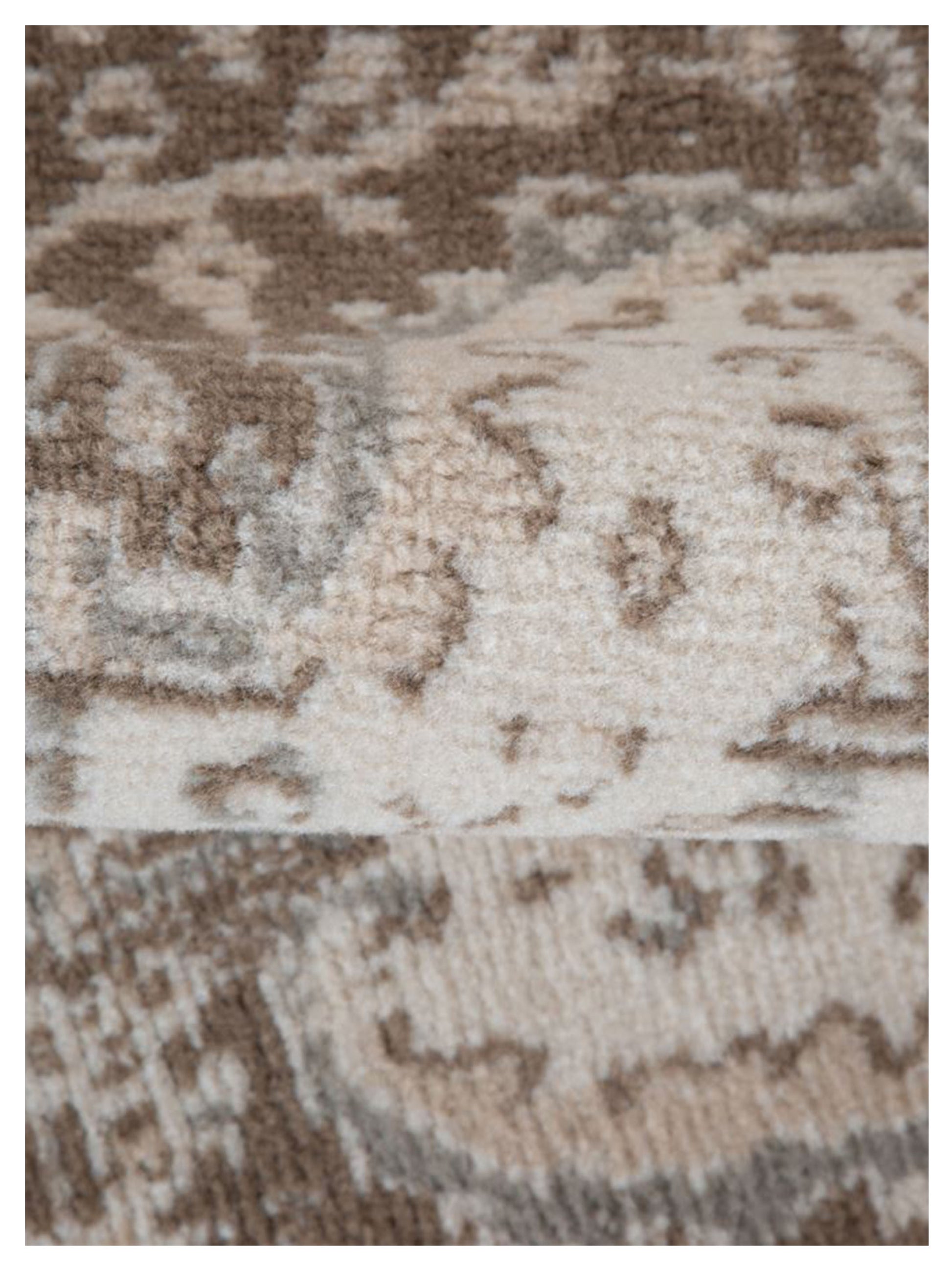 Limited Pansy PN-302 Lt.Cream  Traditional Machinemade Rug
