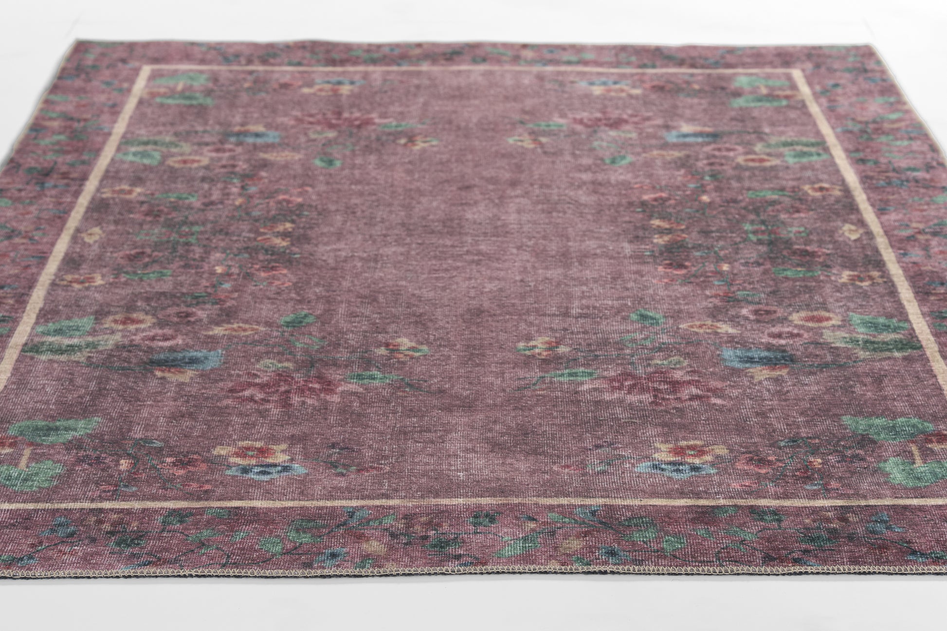 Momeni Altman  Purple  Traditional