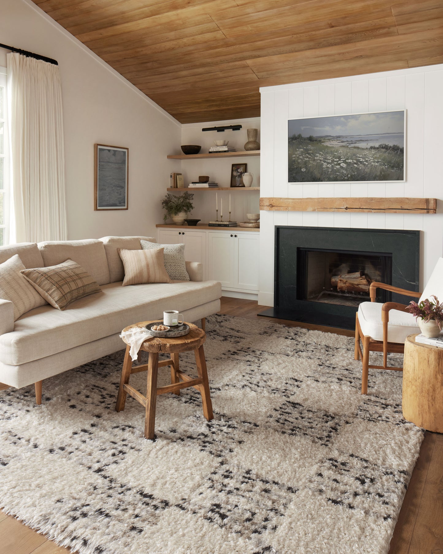 Angela Rose x Loloi Amira  Ivory Granite Shag