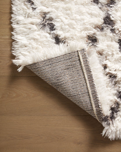 Angela Rose x Loloi Amira  Ivory Bark Shag
