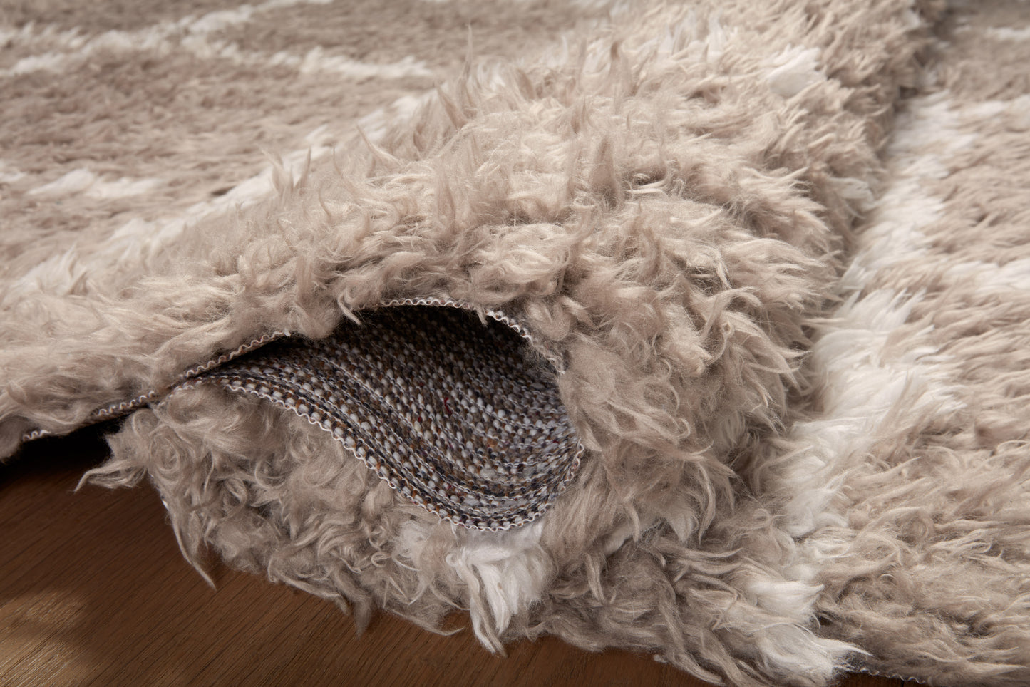 Angela Rose x Loloi Amira  Khaki Ivory Shag